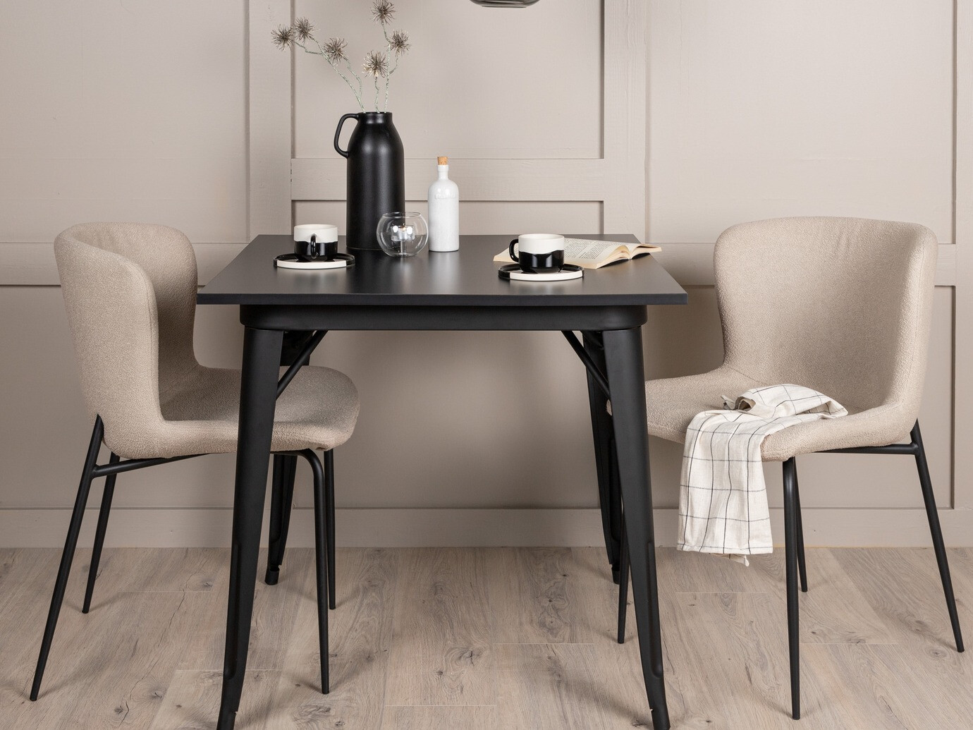 Étkezőgarnitúra Dallas 3362 (Bézs + Fekete)