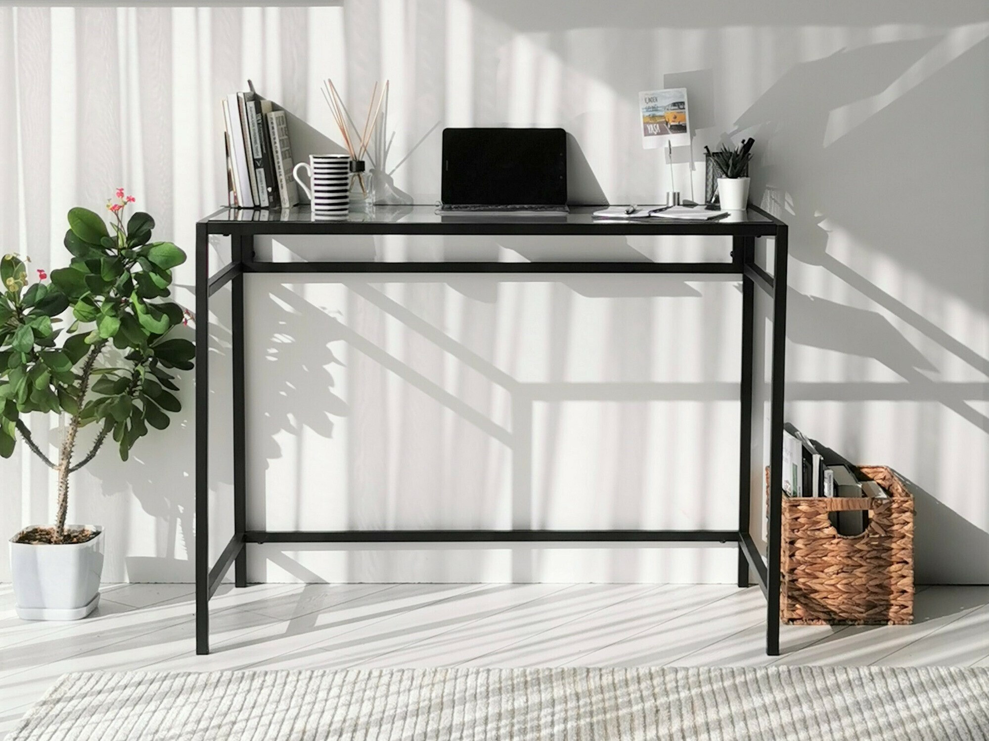 Íróasztal Asheboro 128