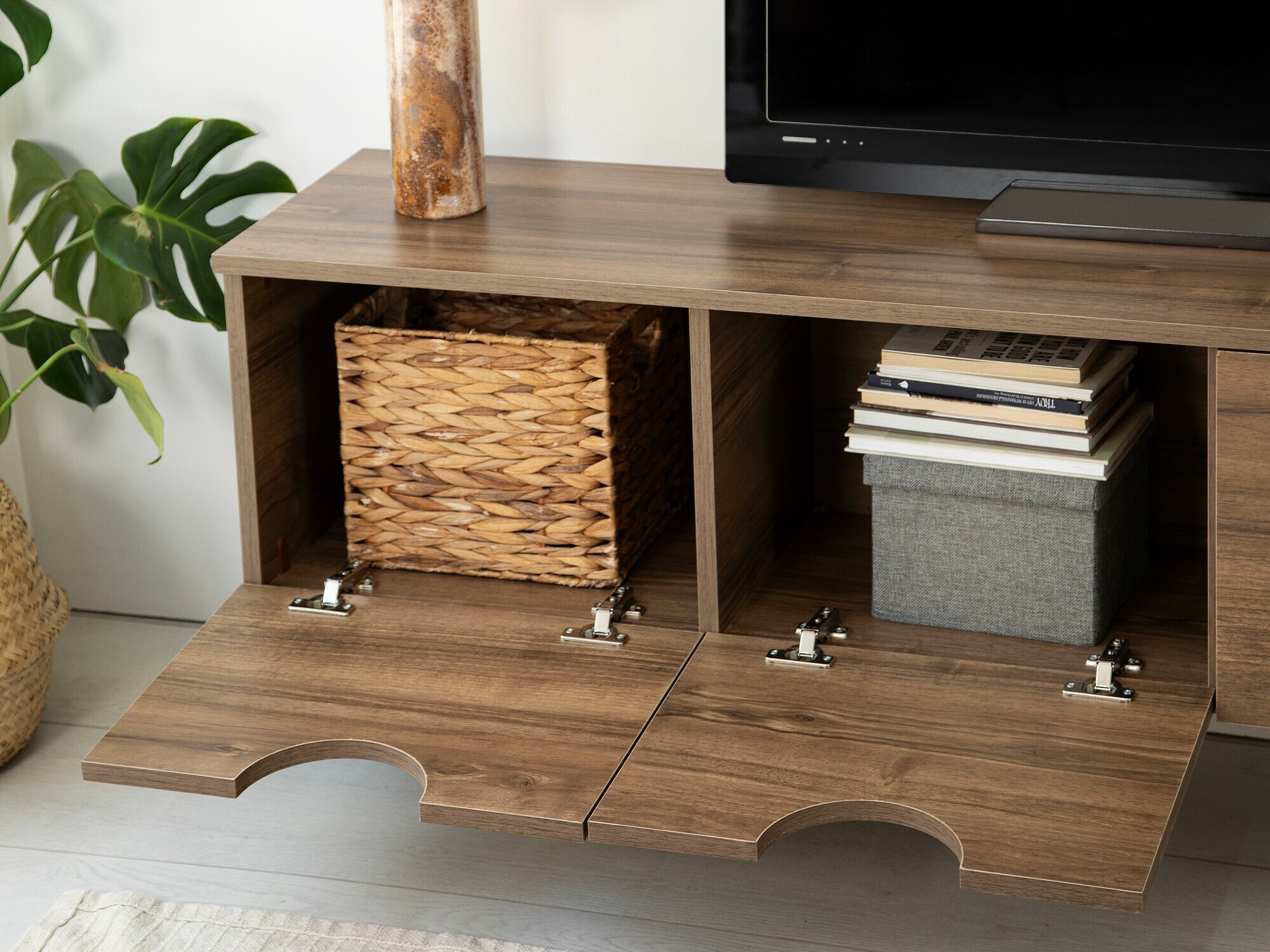 TV-állvány Kailua 2212 (Dió)