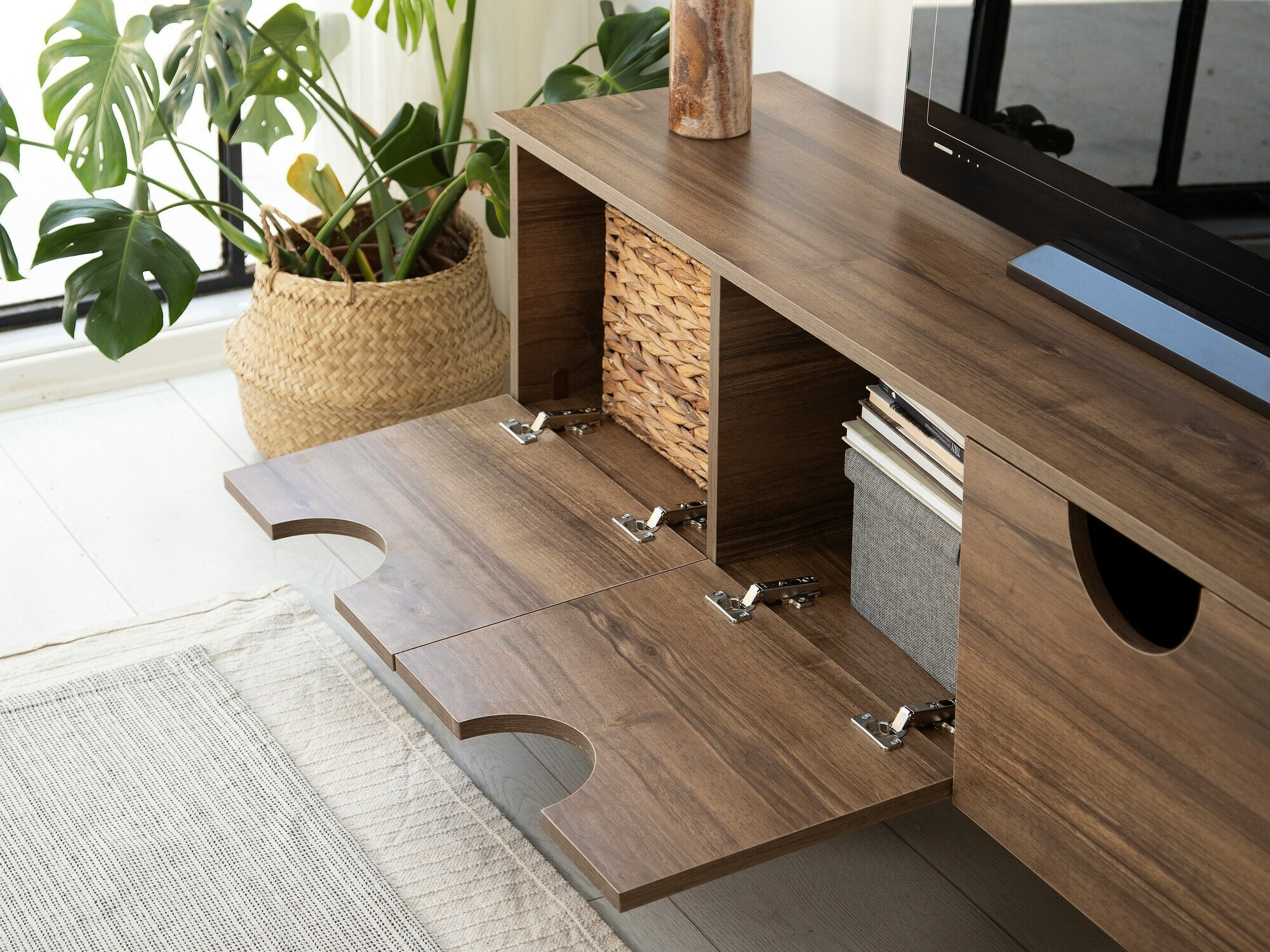 TV-állvány Kailua 2212 (Dió)