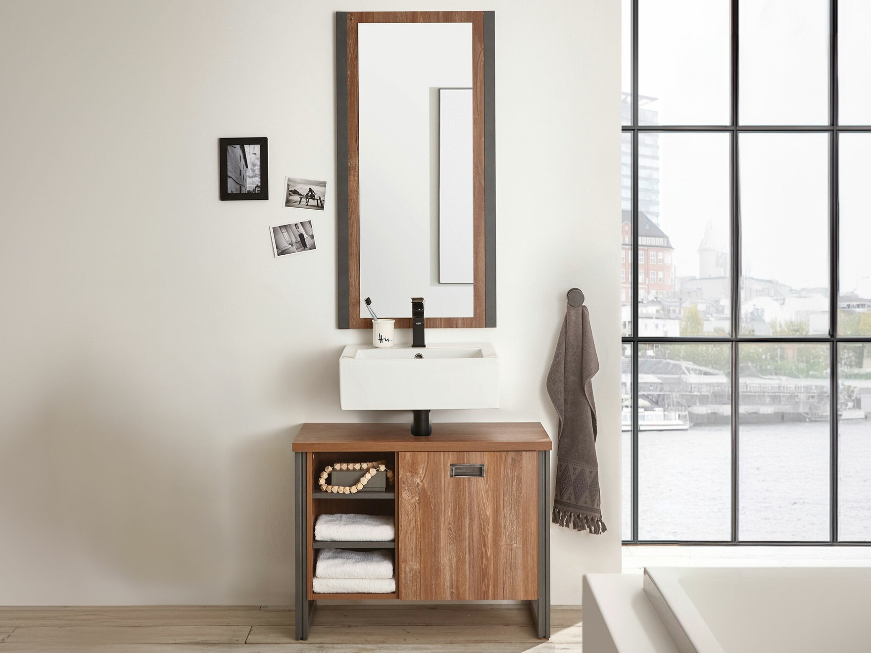 Fürdőszobai garnitúra Virmeli 145