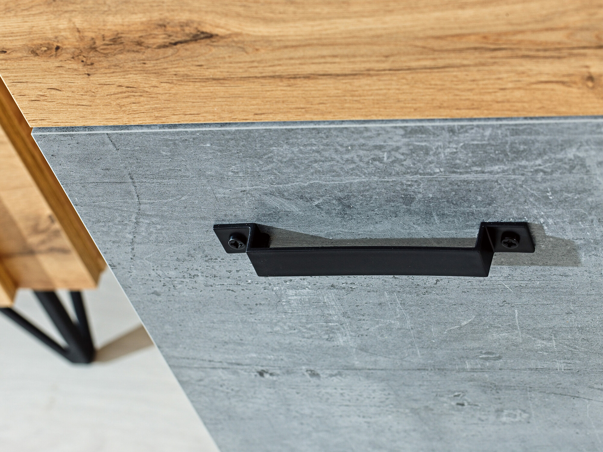 Gardróbszekrény Domdele 100