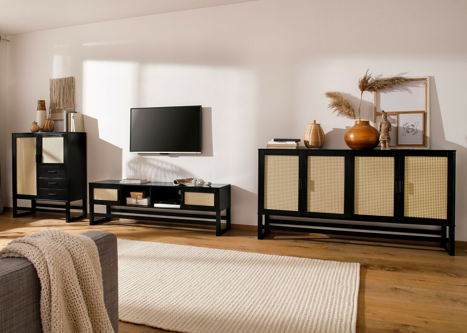 Komód Nucalu 104 (Fekete + Világosbarna)