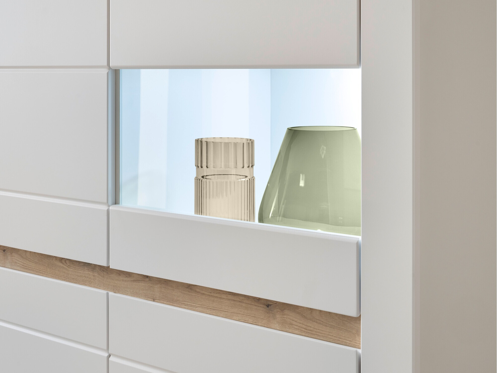 Szekrény Lirfele 104