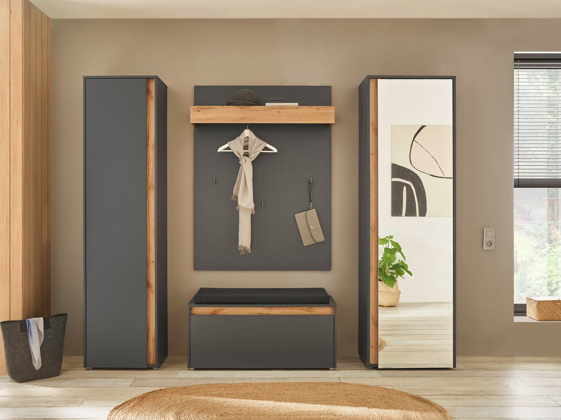 Gardróbszekrény Elbsori 160 (Antracit)