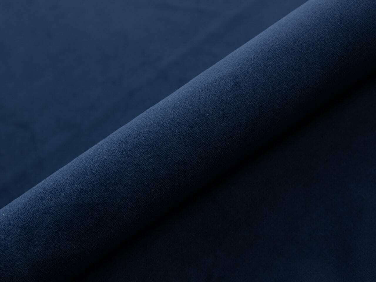 Ágy Martinez 113 (Magic Velvet 2216)