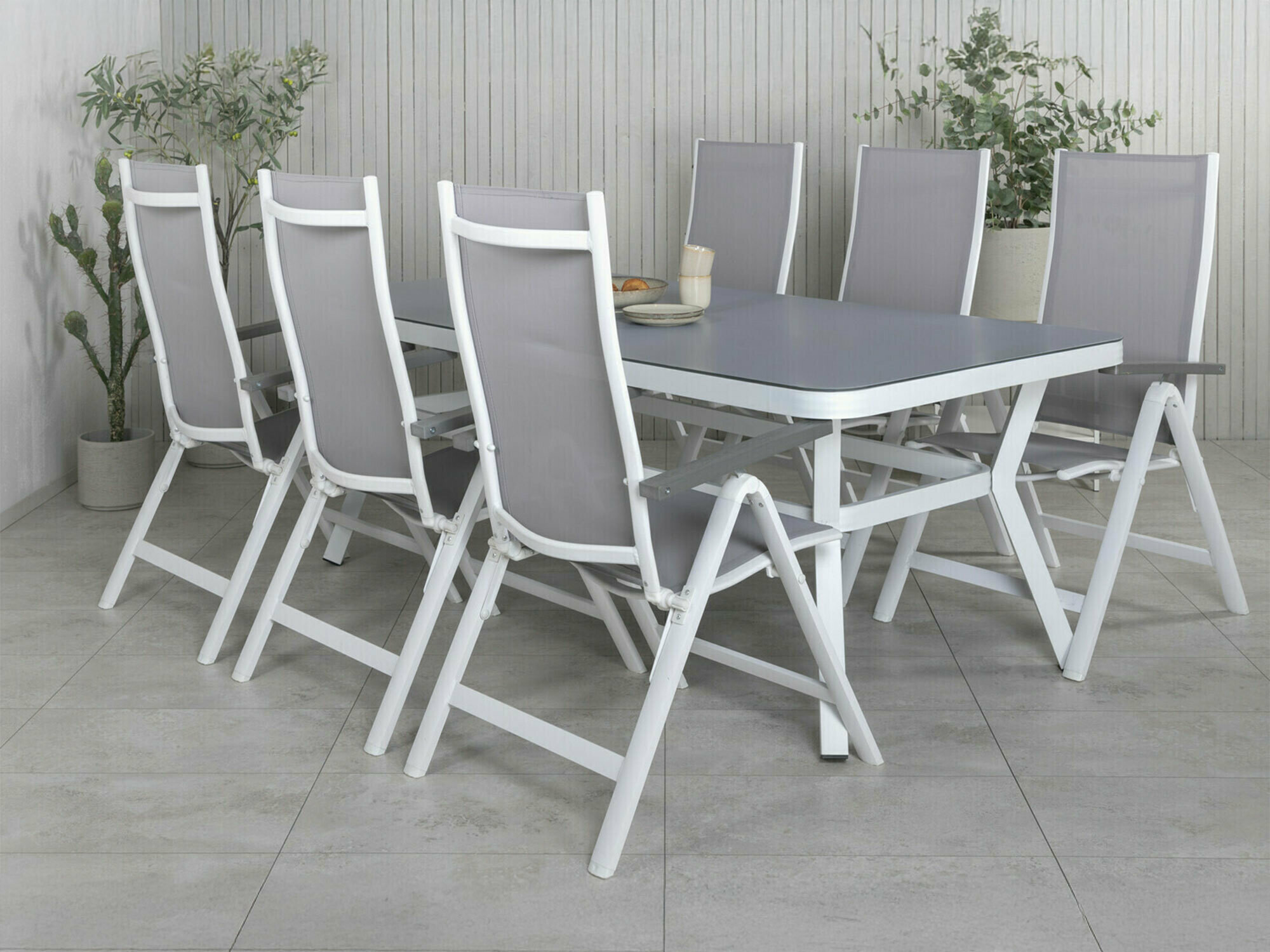 Asztal és szék garnitúra Dallas 2379