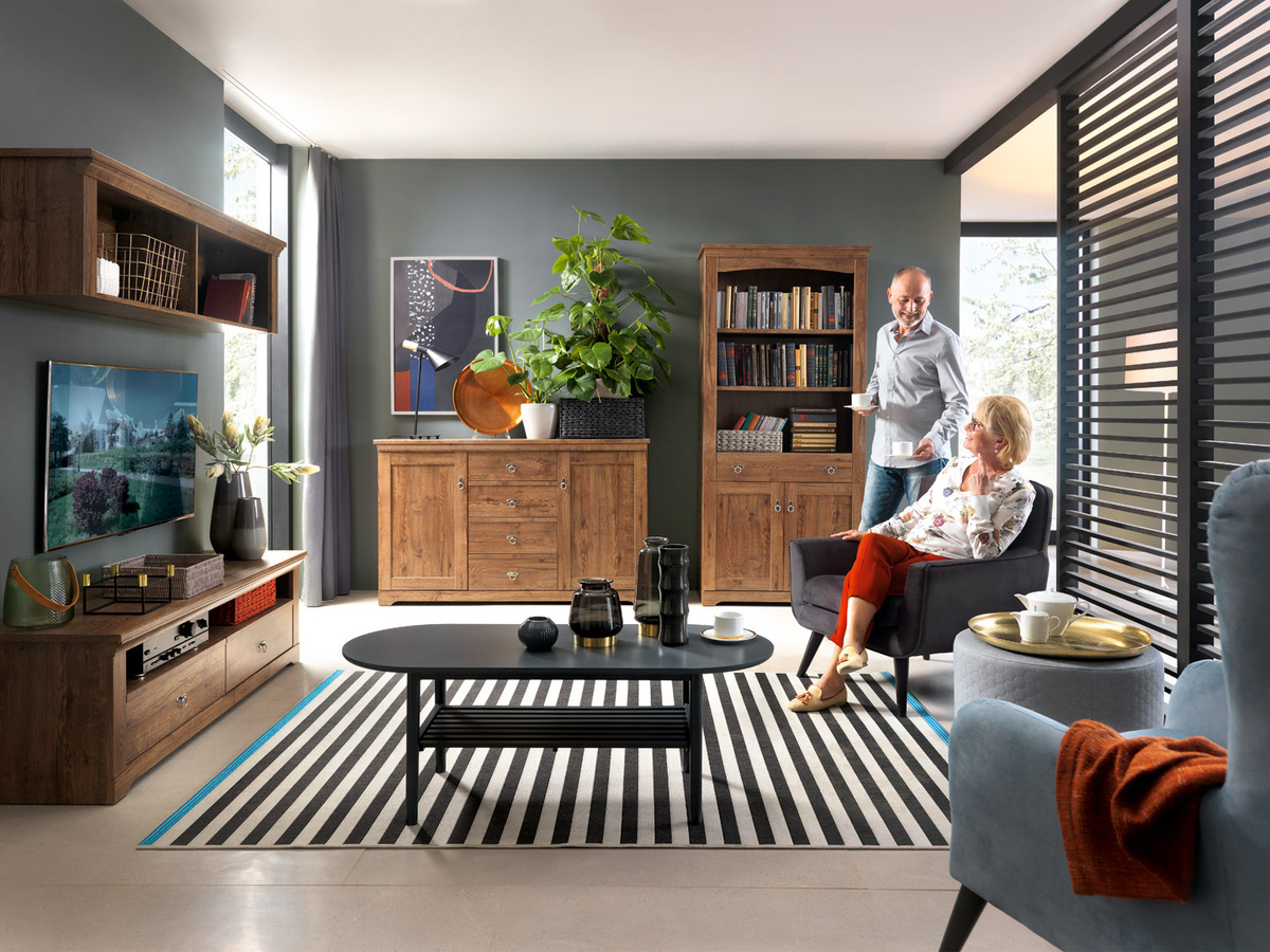 Gardróbszekrény Etfele 106