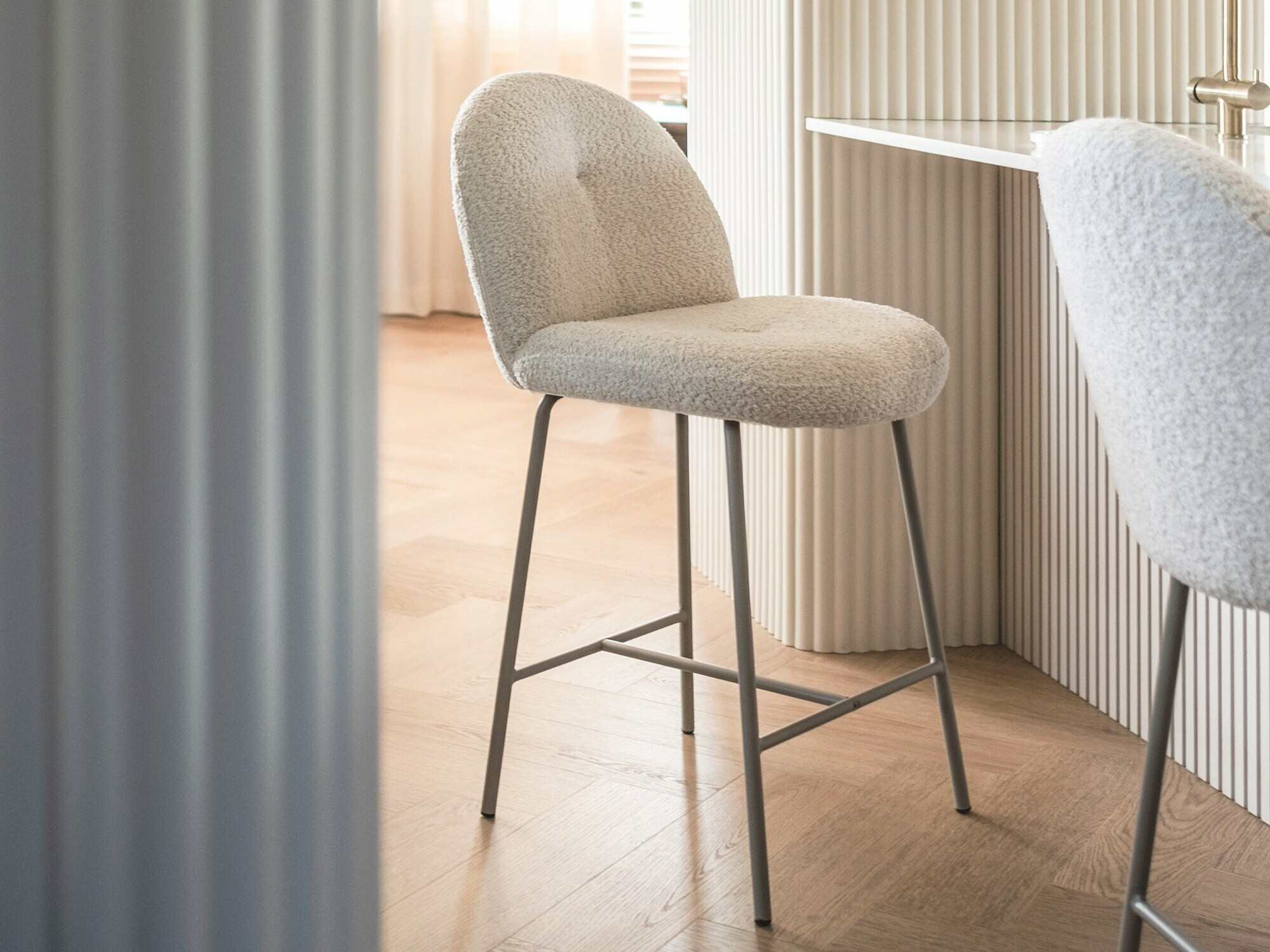 Alacsony bárszék Burleson 145