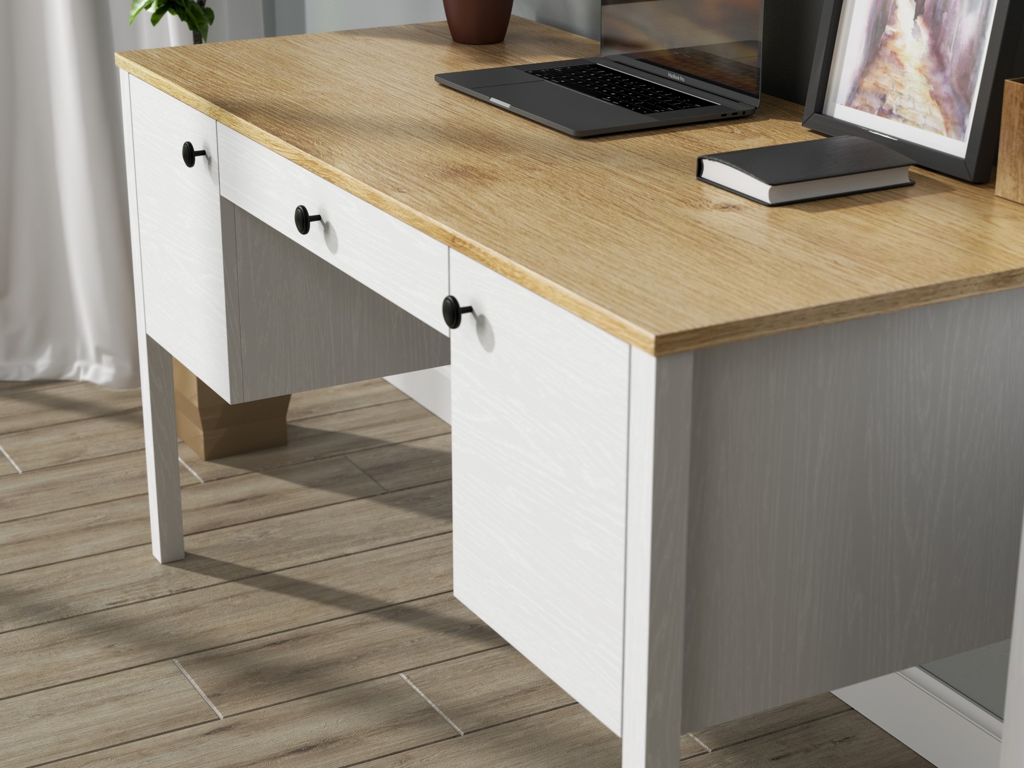 Íróasztal Ophfela 135