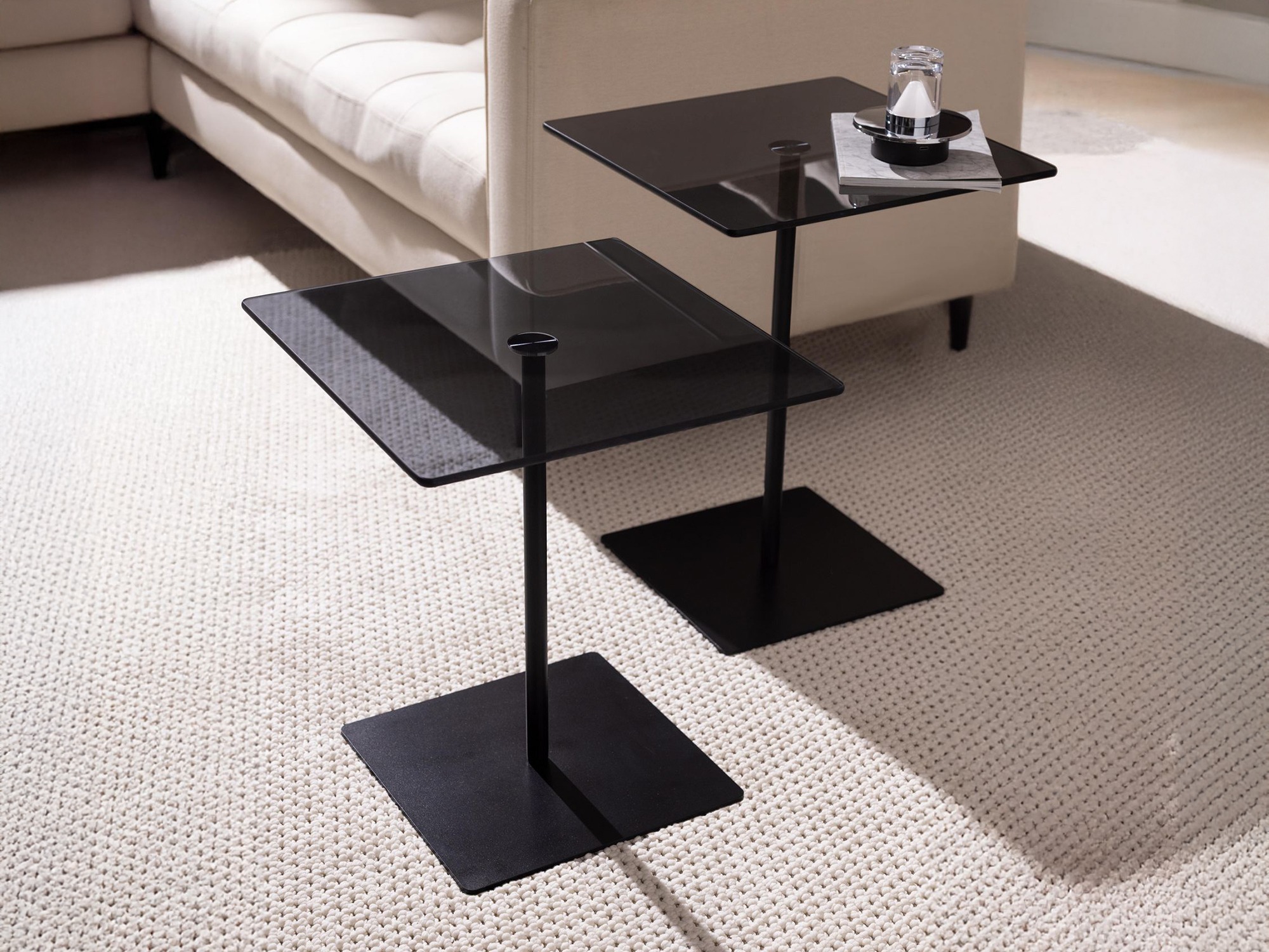 Oldalsó asztalok szett Kailua 2639 (Fekete)