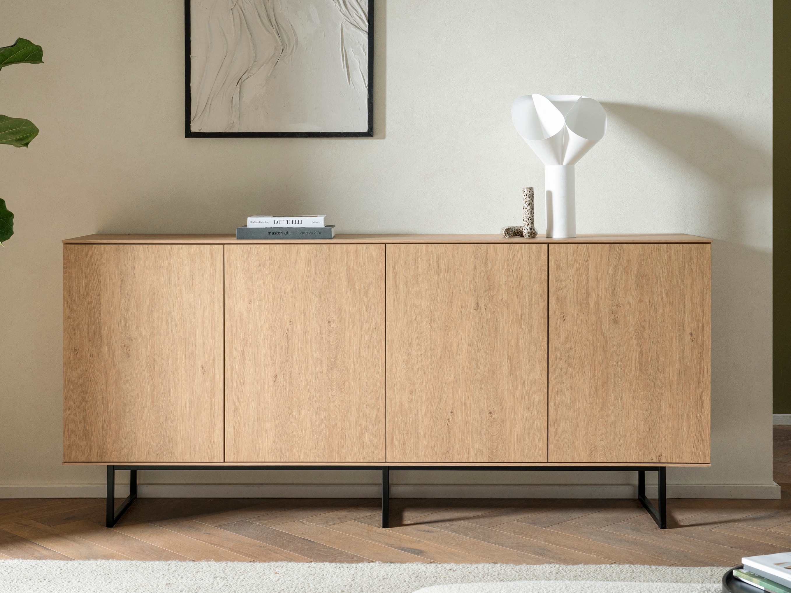 Szekrény Bentesa 104