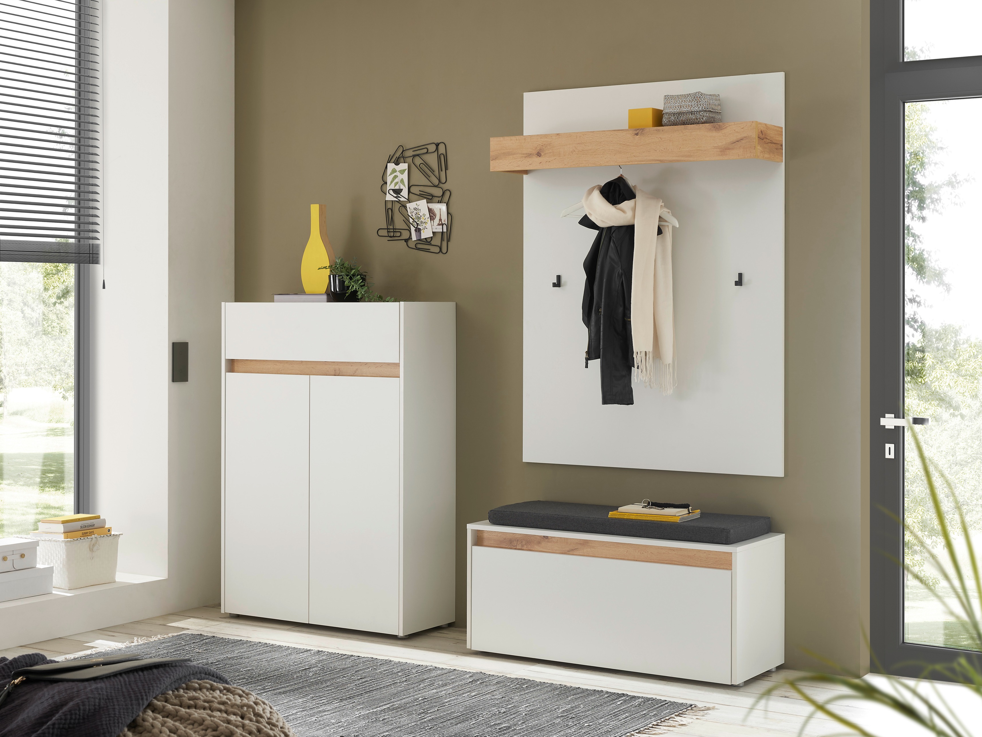 Cipőtároló Elbsori 173 (Fehér + Wotan tölgy)