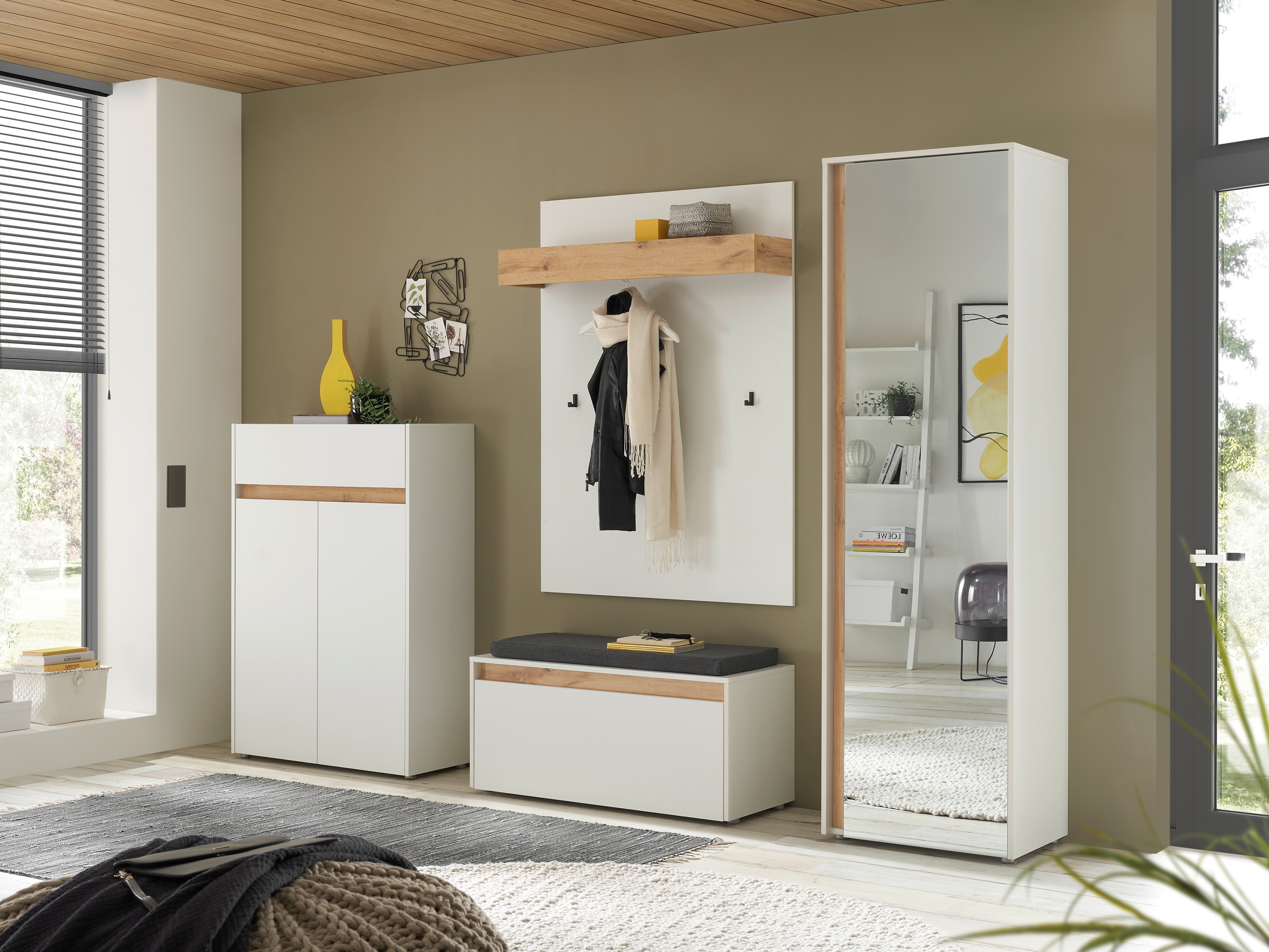 Előszoba garnitúra Elbsori 176 (Fehér + Wotan tölgy)