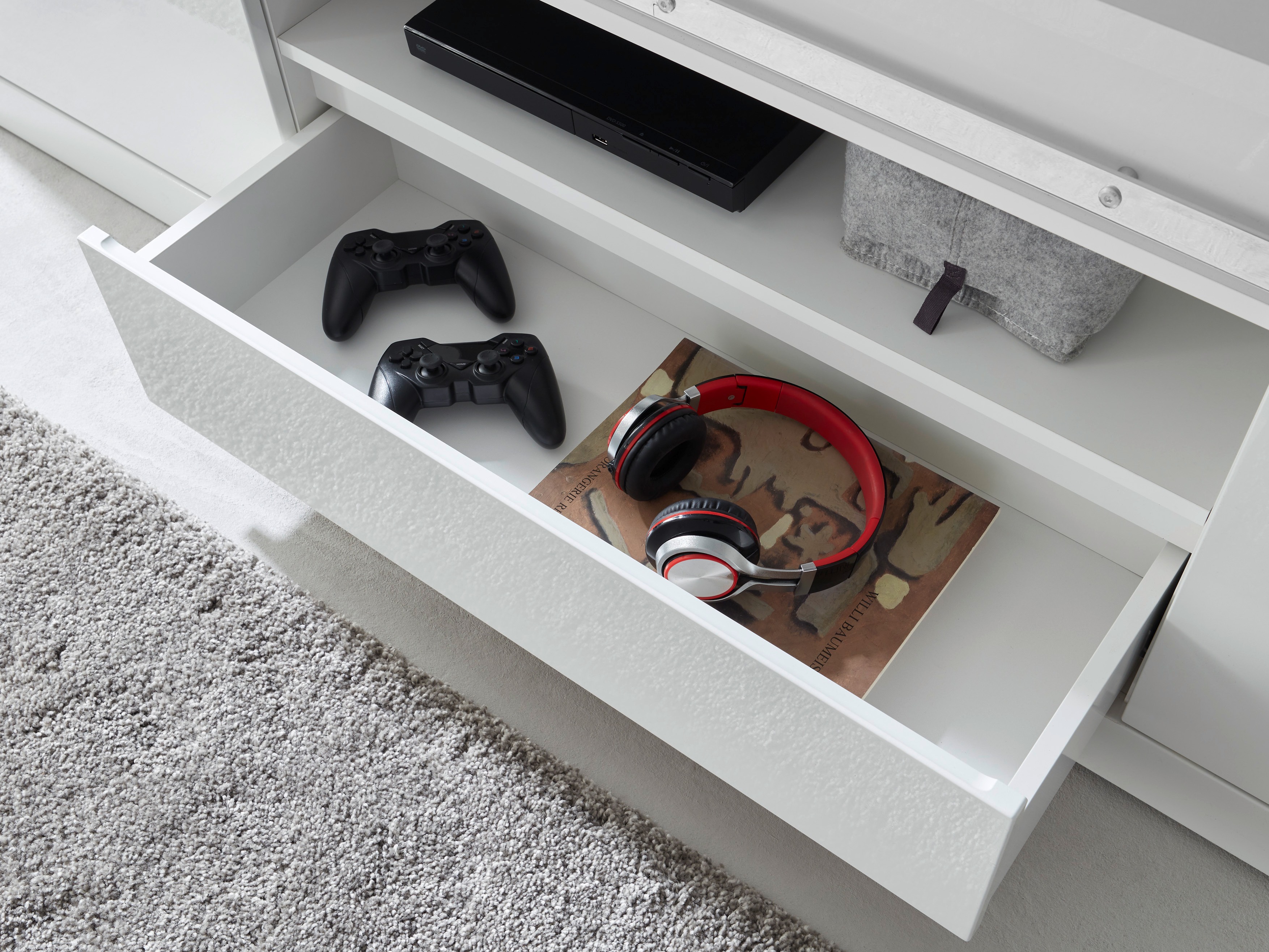 Könyvespolc Cirelia 104