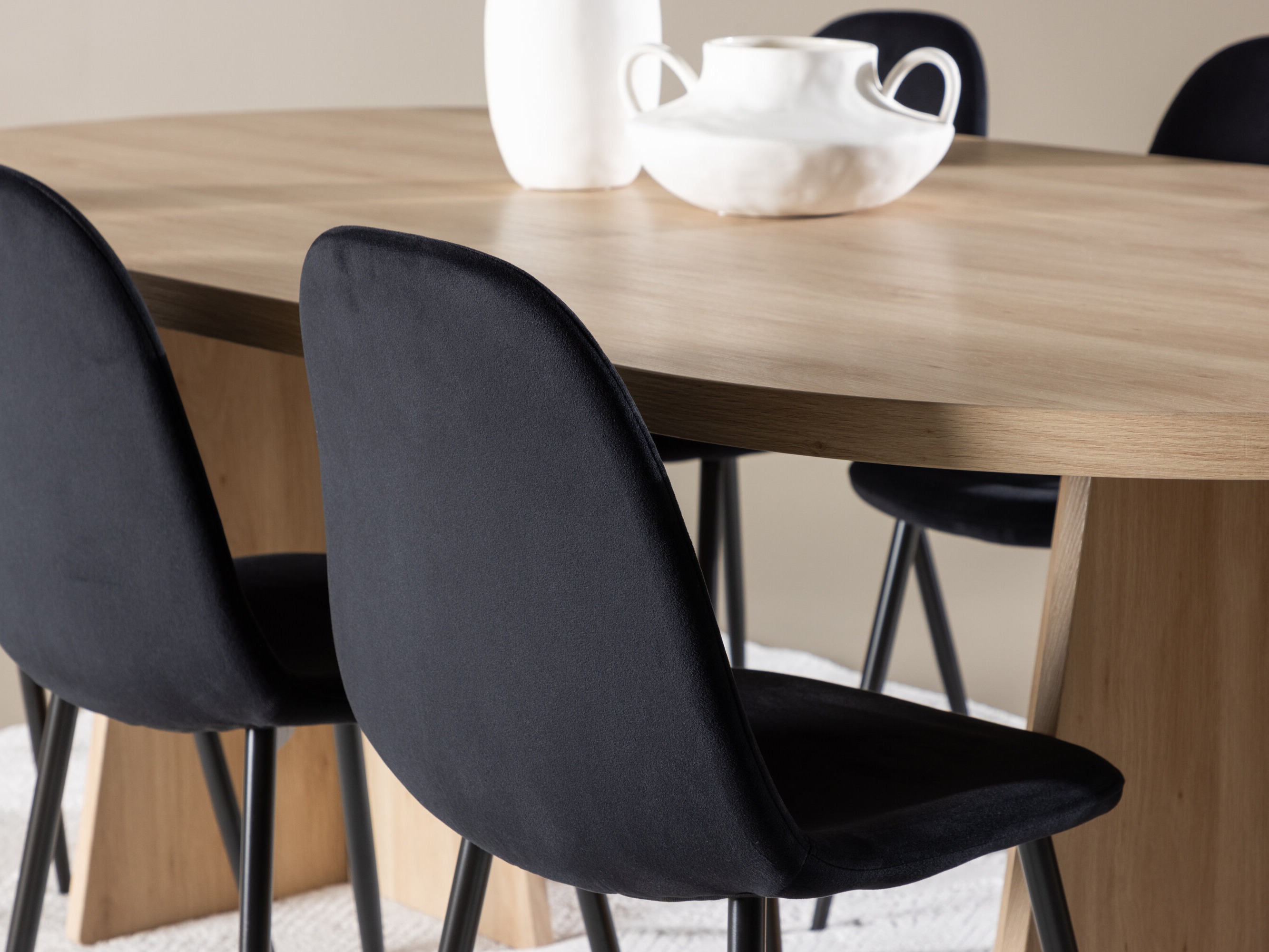 Étkezőgarnitúra Dallas 4998 (Fekete)