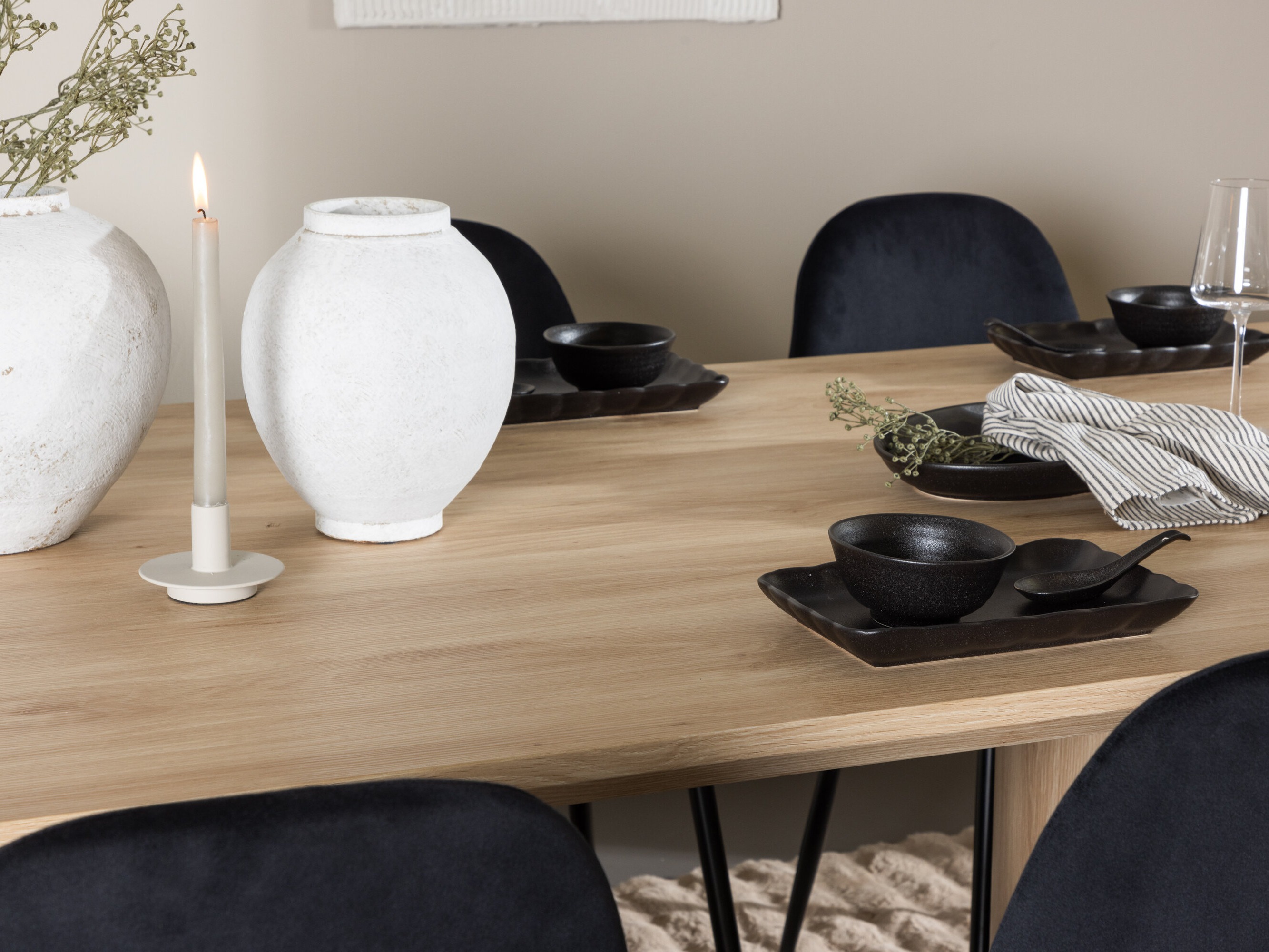 Étkezőgarnitúra Dallas 5018 (Fekete)