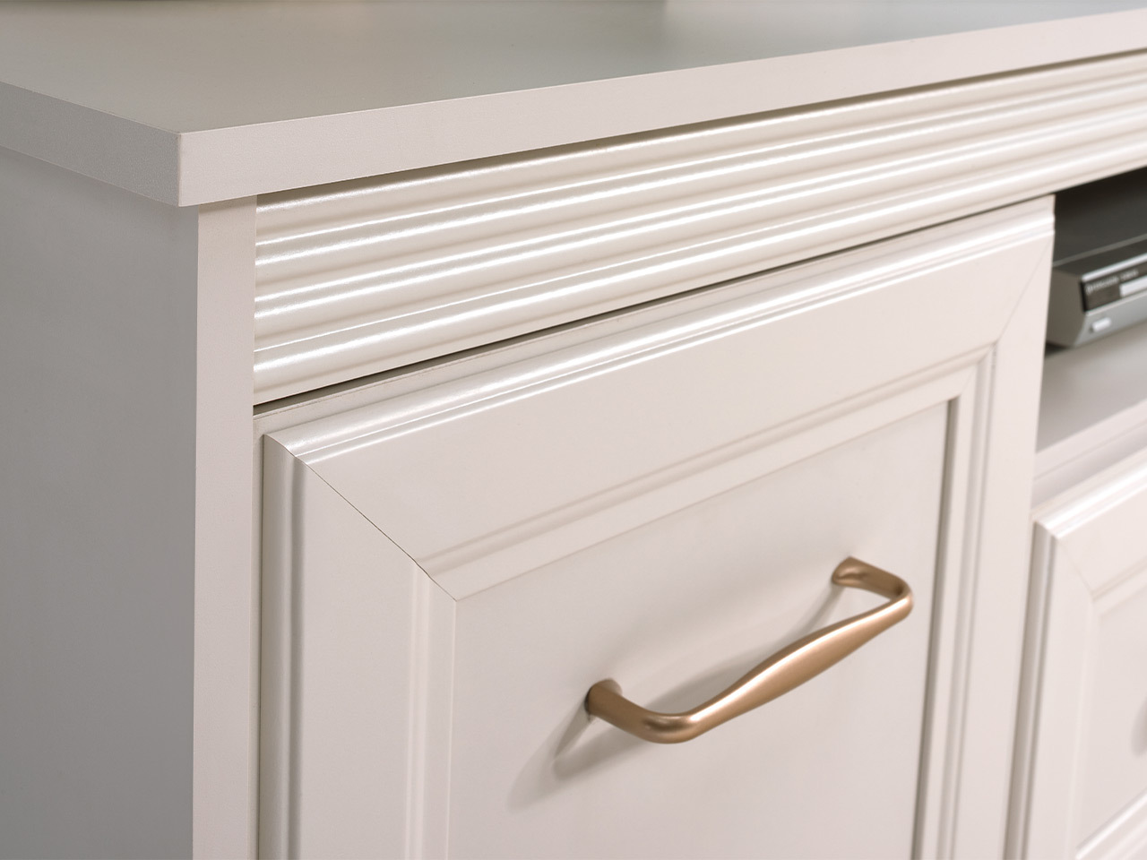 Könyvespolc Sonfera 104