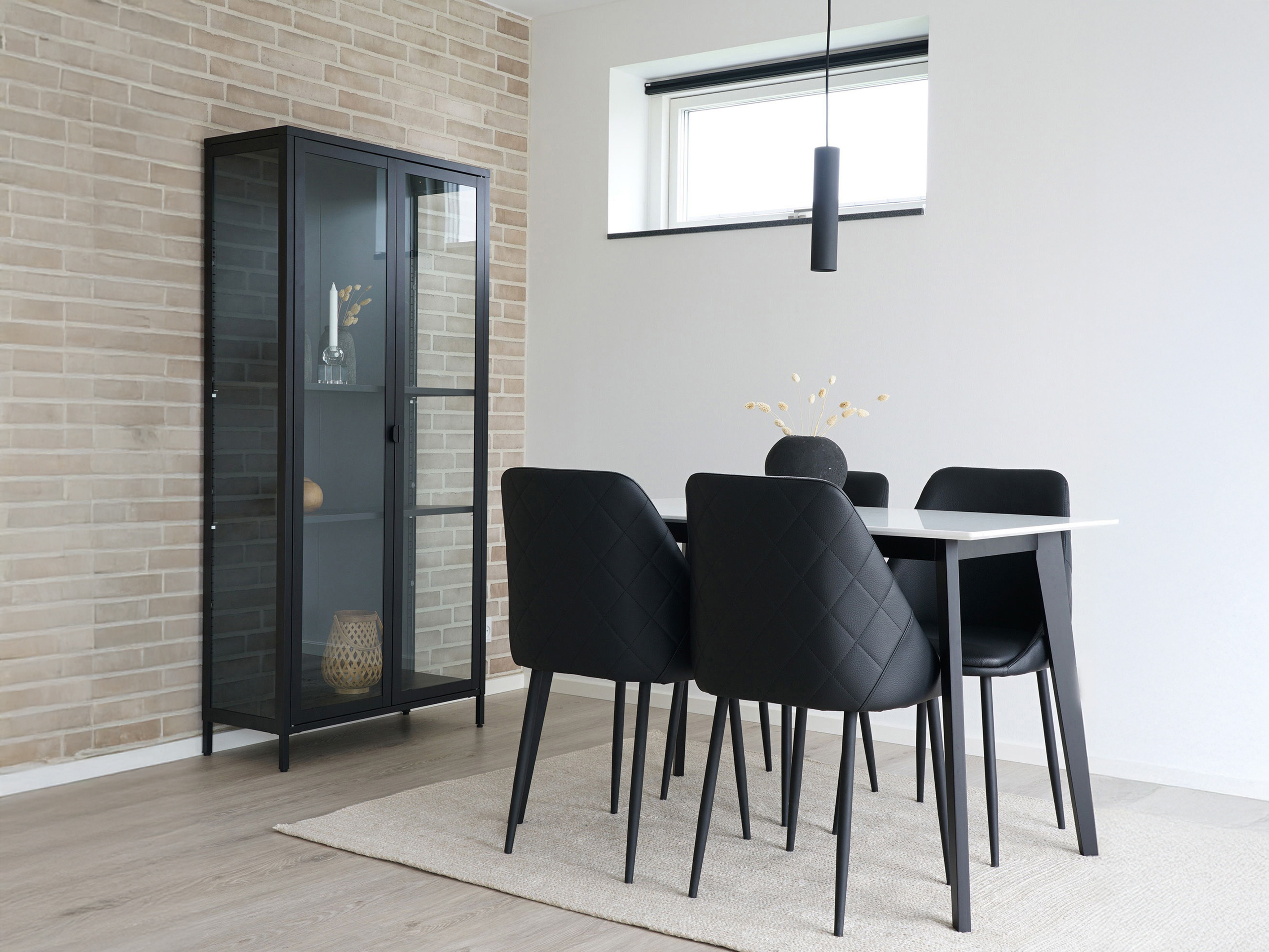 Könyvespolc Romtolo 107 (Fekete)