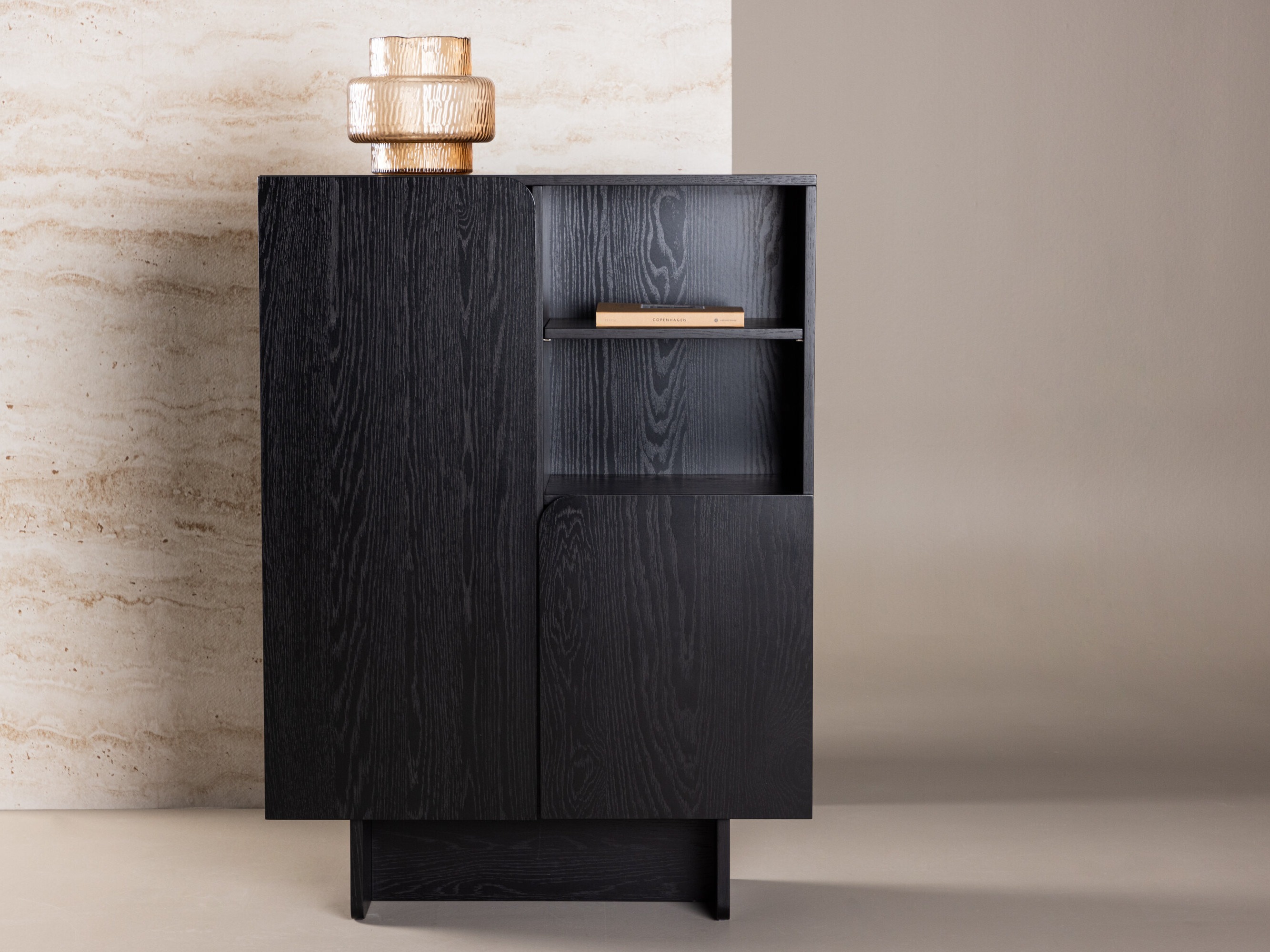 Szekrény Dallas 5131 (Fekete)