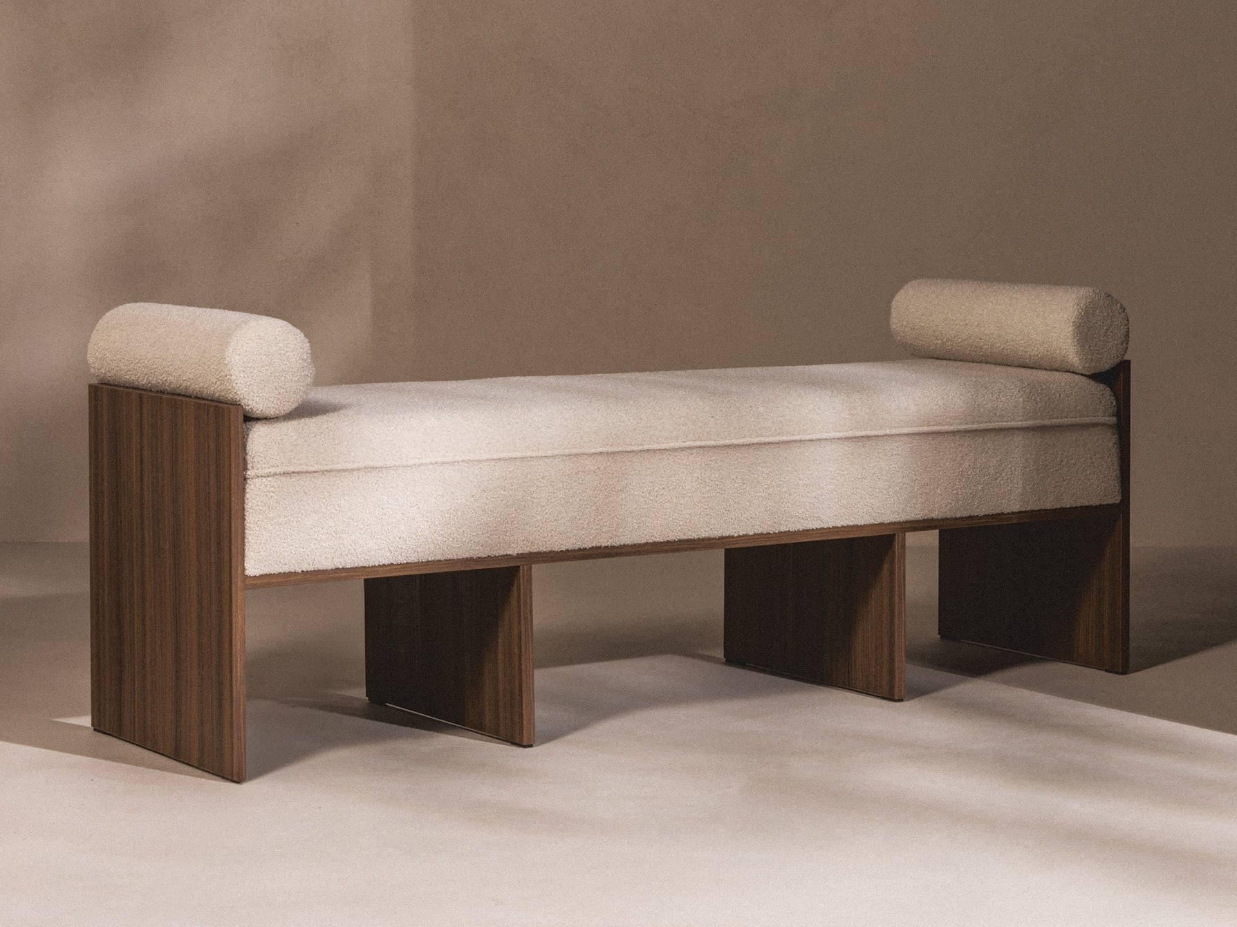 Kárpitozott pad Burleson 536