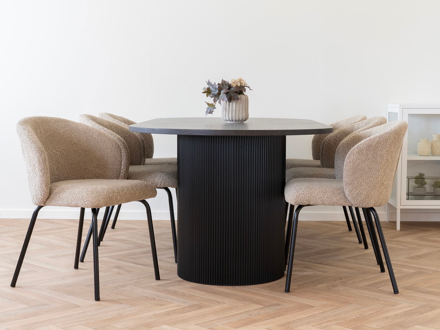 Asztal Lirmelo 103 (Sötét barna)