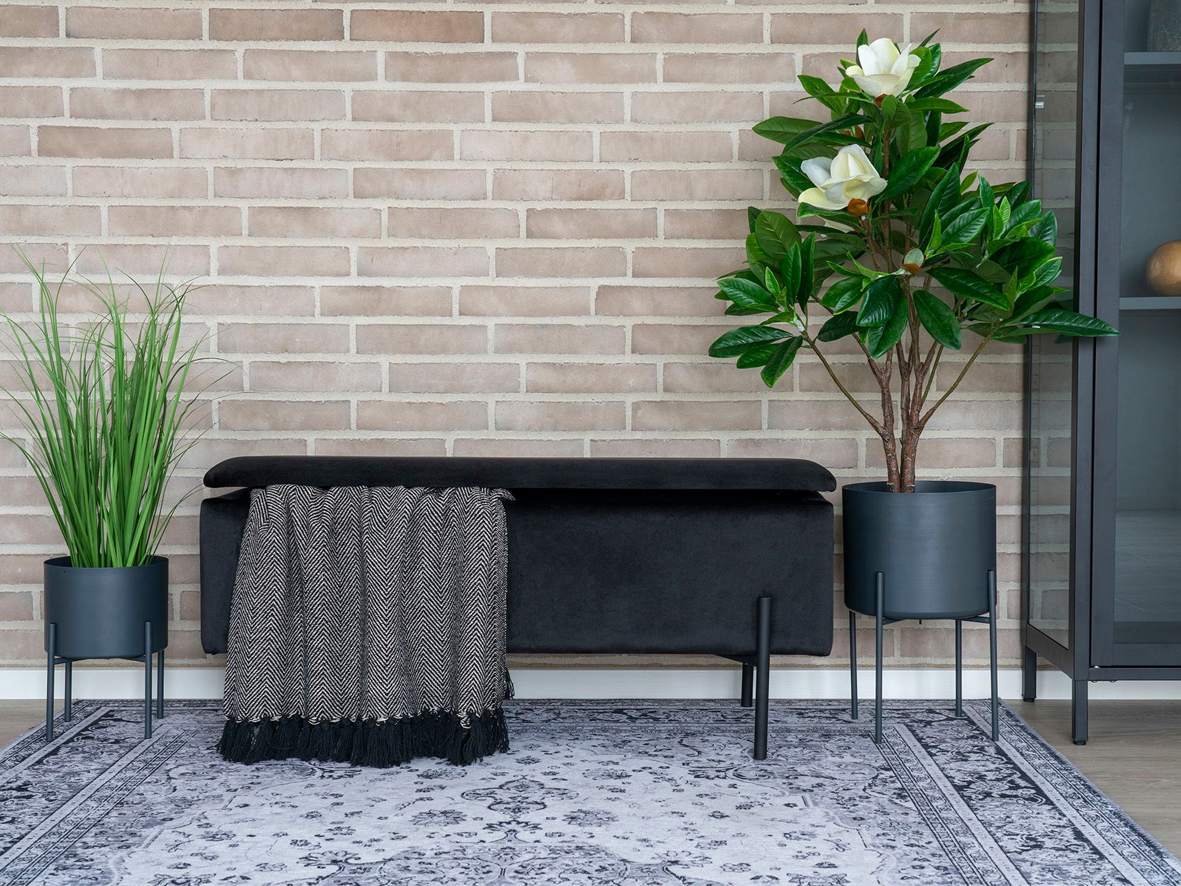 Kárpitozott pad Brea 138 (Fekete)