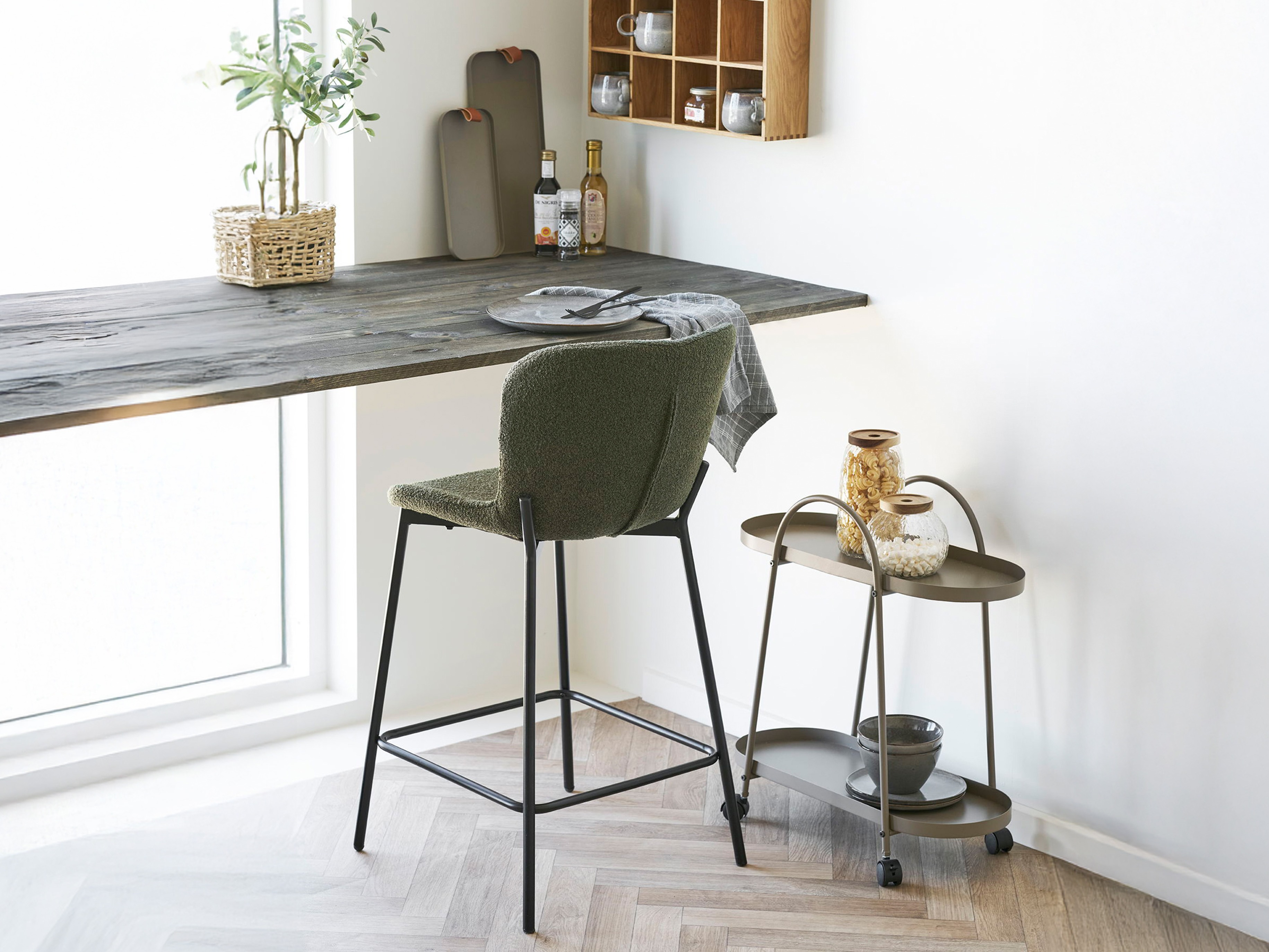 Alacsony bárszék Brea 153 (Sötétzöld)