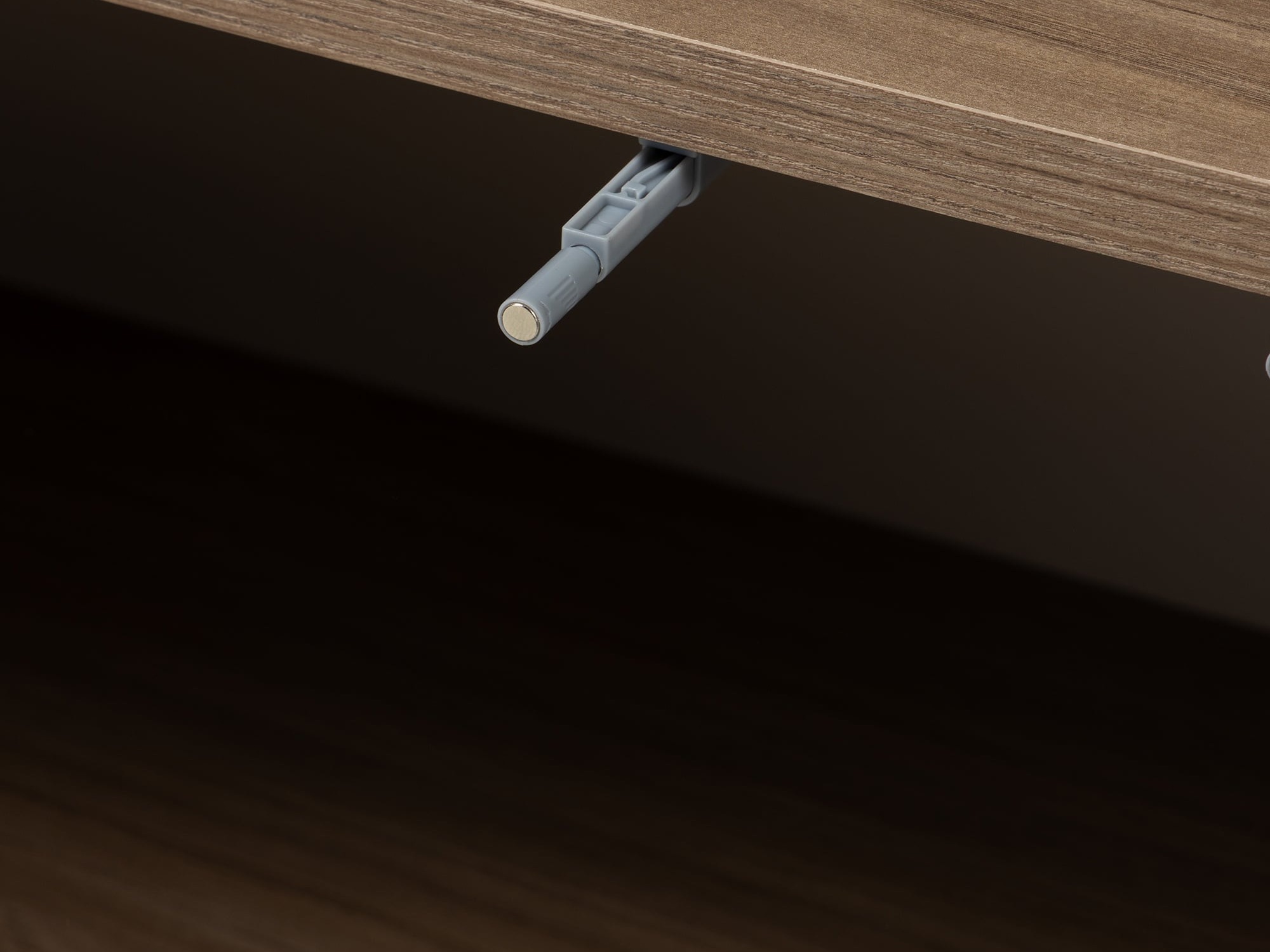 Szekrény Burleson 562