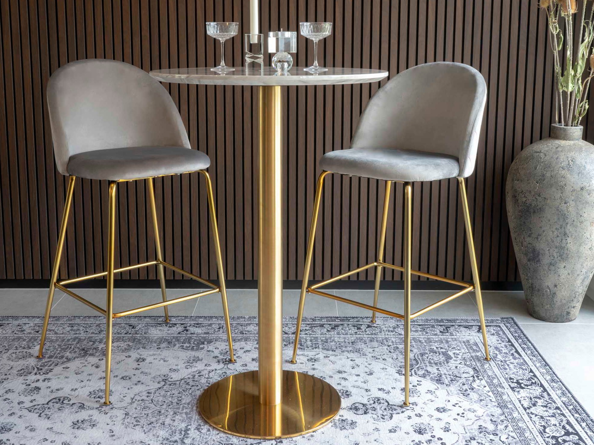 Bárasztal Elbelia 104