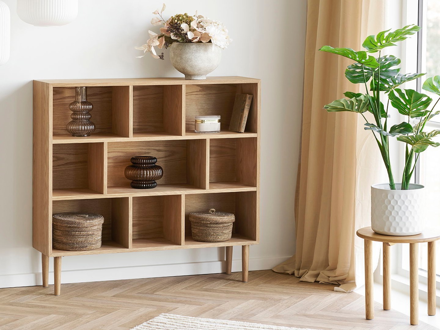 Könyvespolc Brea 233