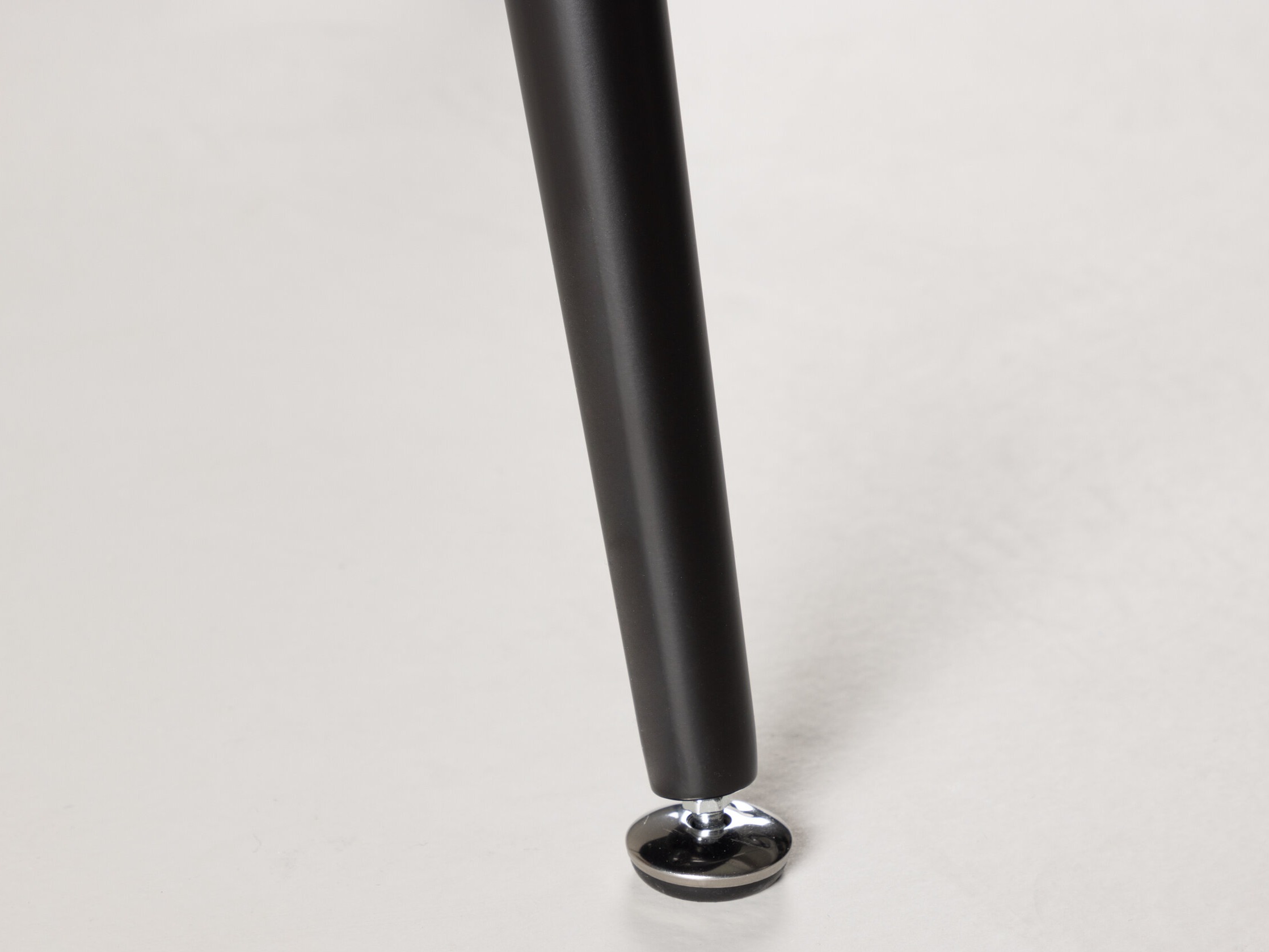 Asztal Dallas 104 (Fekete)