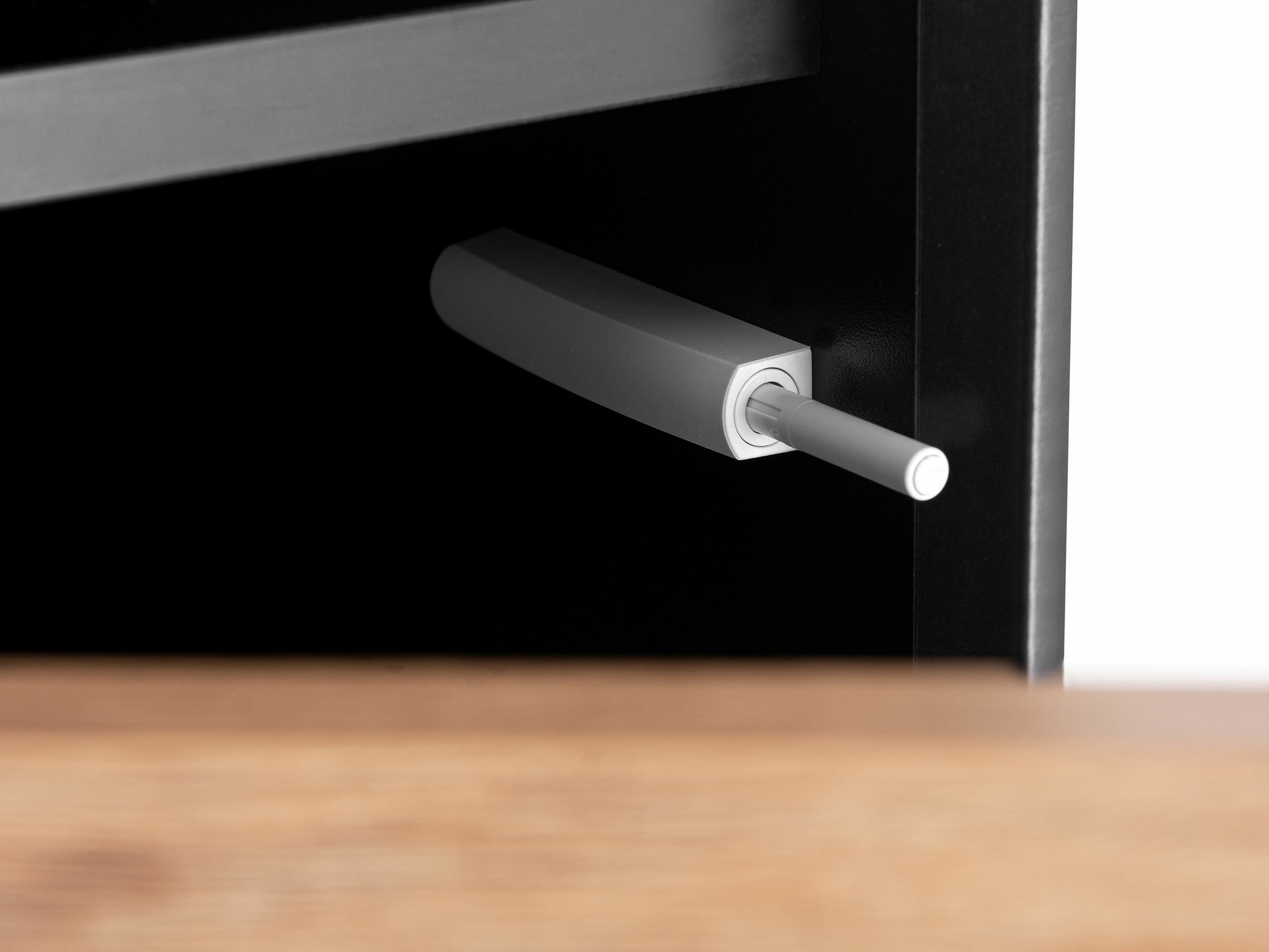 Szekrény Corevaru 116 (Fekete)