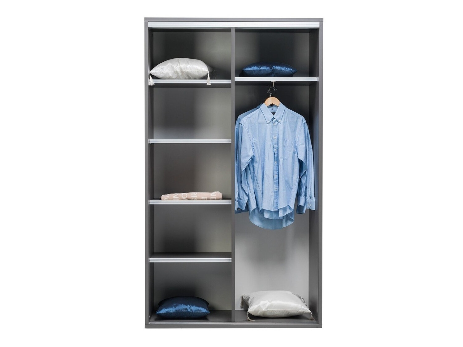 Gardróbszekrény SH11045