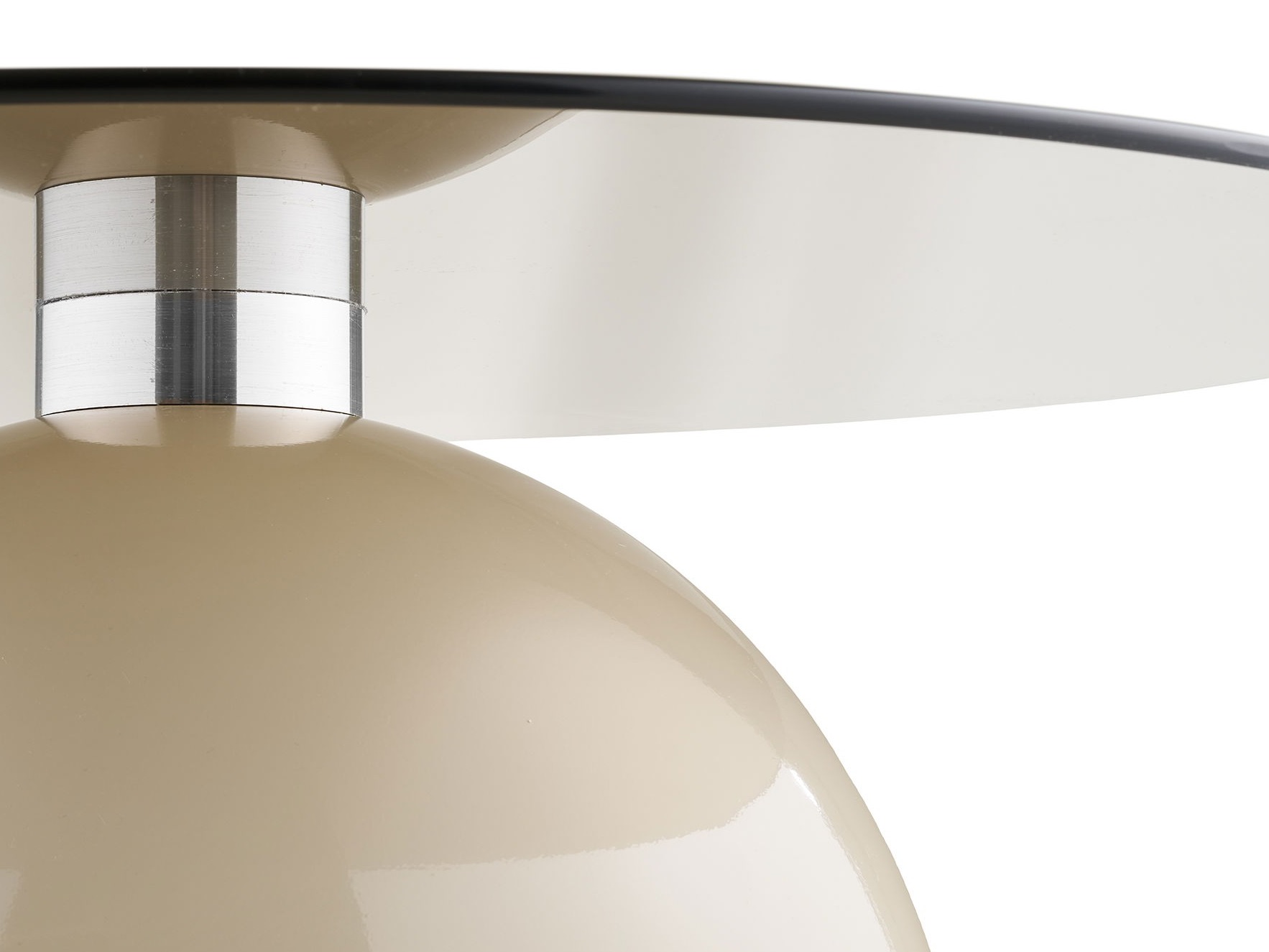 Dohányzóasztal Brea 289