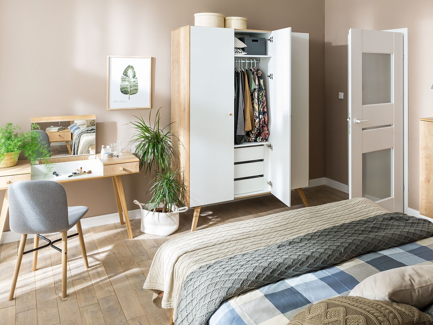 Gardróbszekrény Ruvruvi 102 (Fehér + Tölgy)