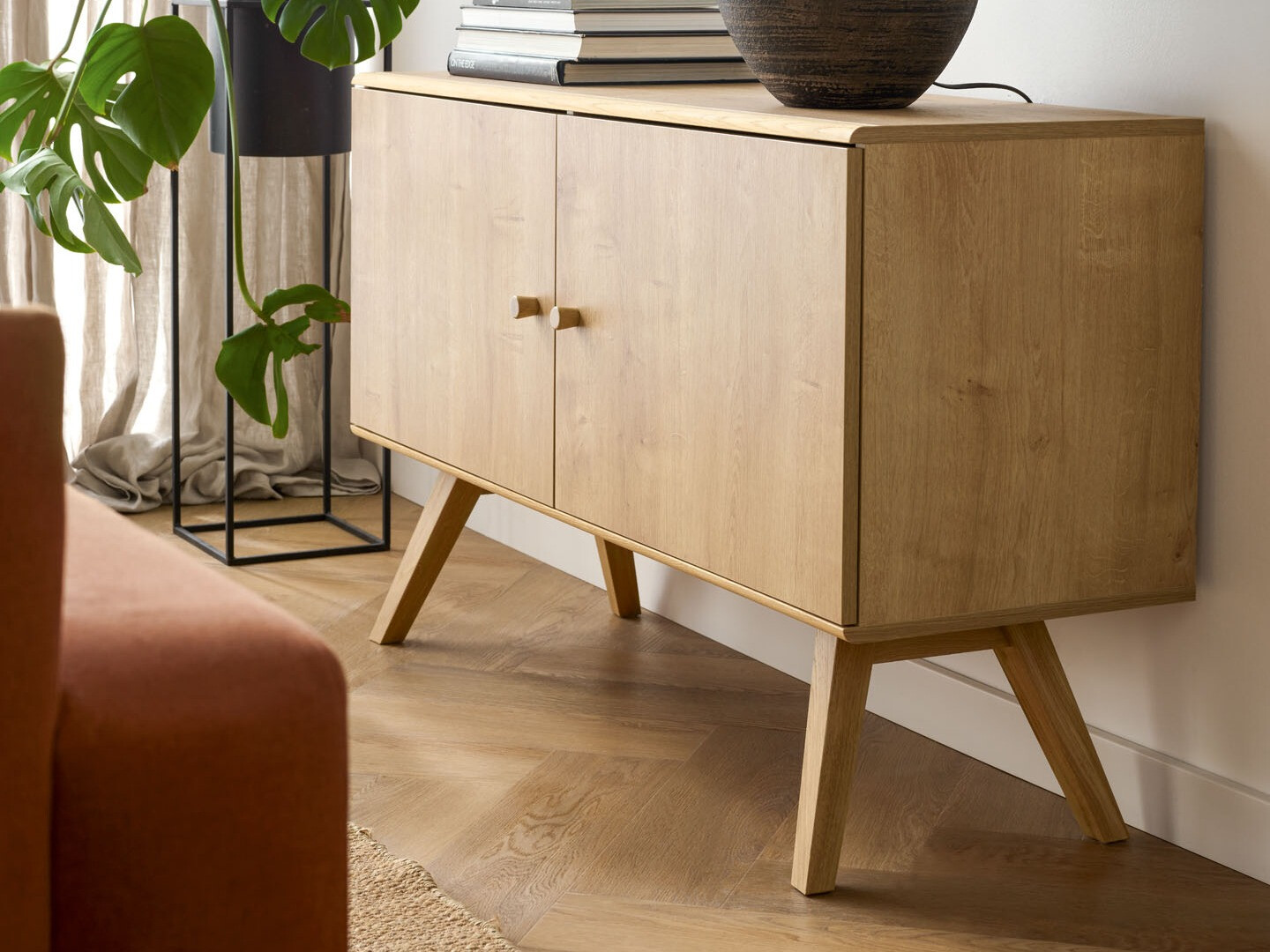 TV-állvány Ruvruvi 108 (Tölgy)