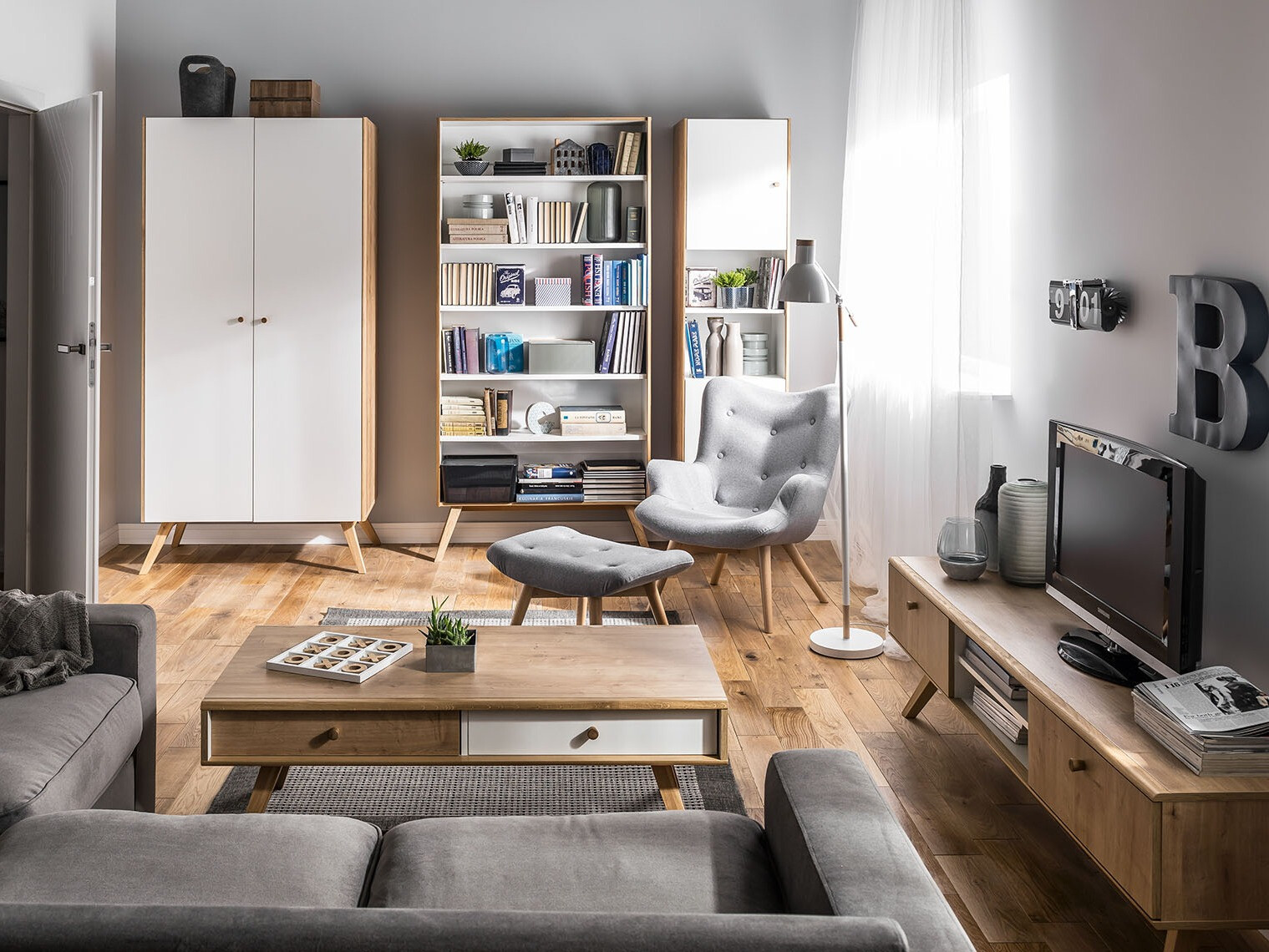 TV-állvány Ruvruvi 112 (Fehér + Tölgy)