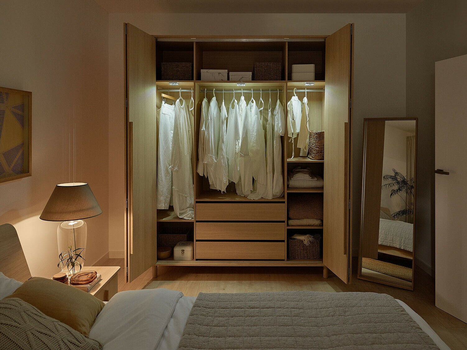 Gardróbszekrény Camcamo 102 (Nem)