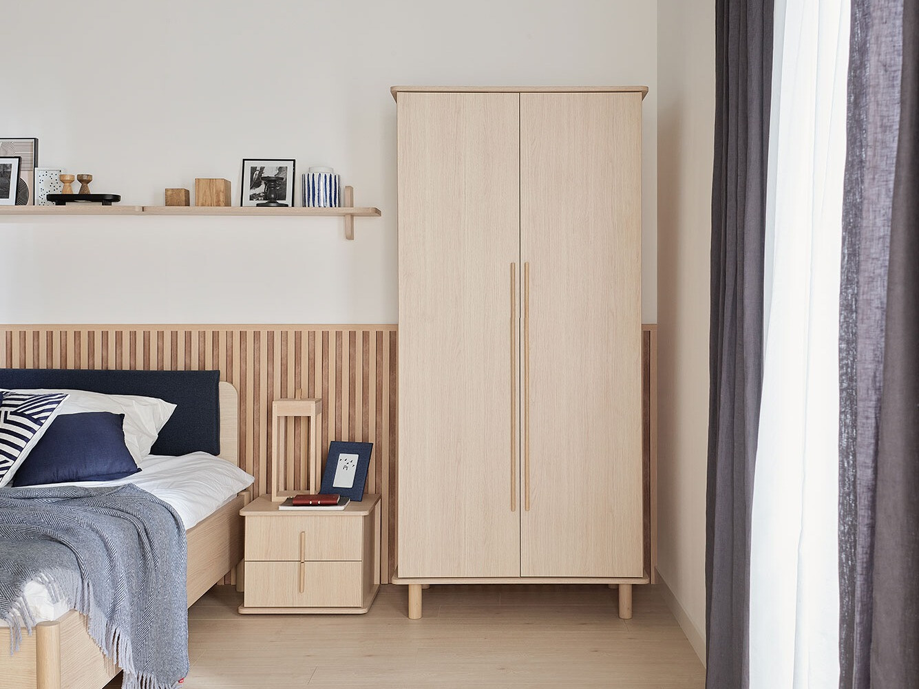 Gardróbszekrény Camcamo 103 (Igen)