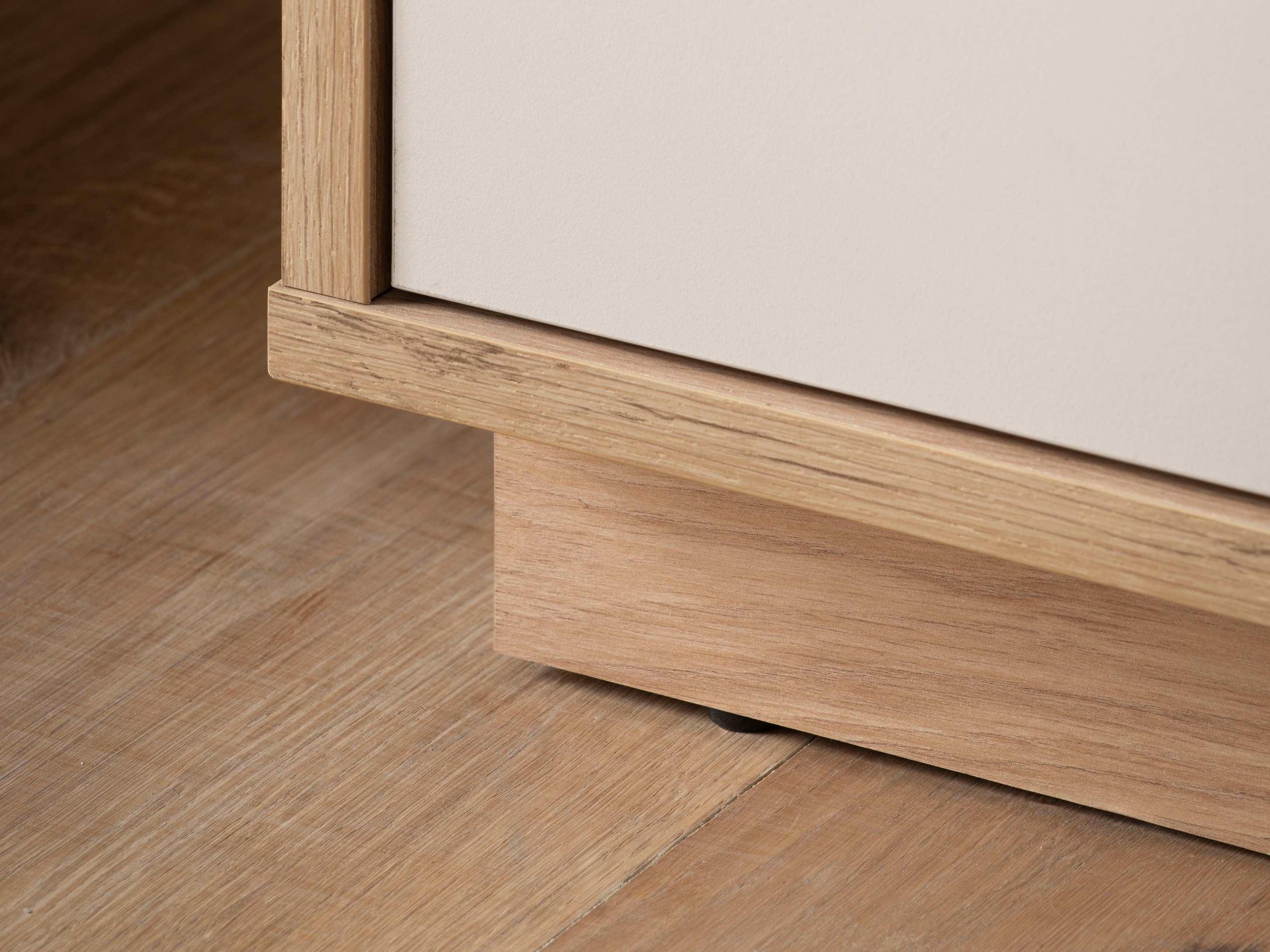 Könyvespolc Ferciro 107