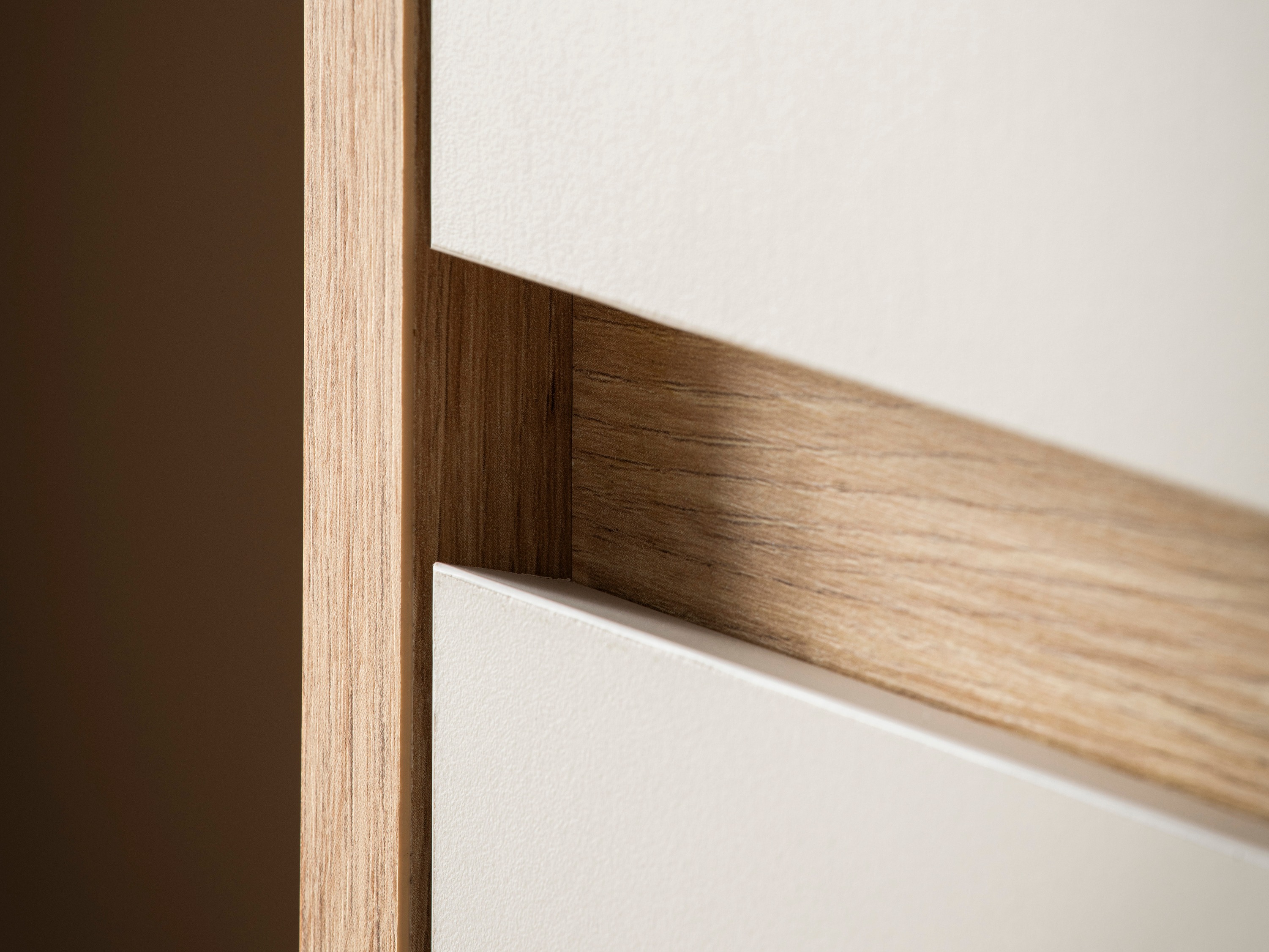 Szekrény Ferciro 108