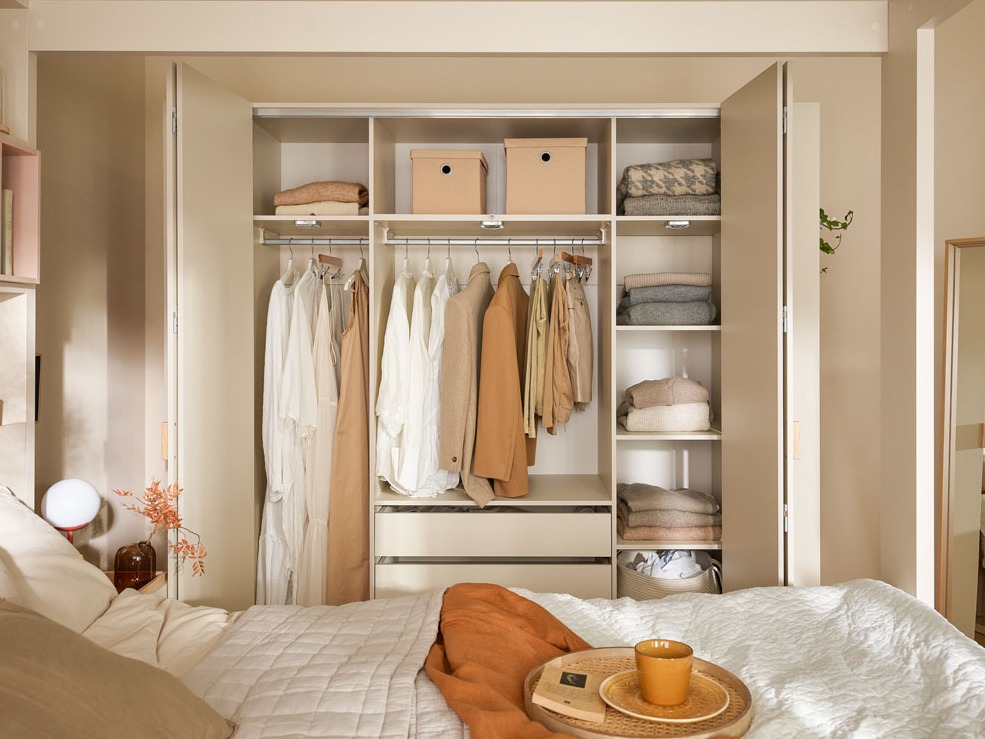 Gardróbszekrény Veldalo 111 (Világos tölgy)