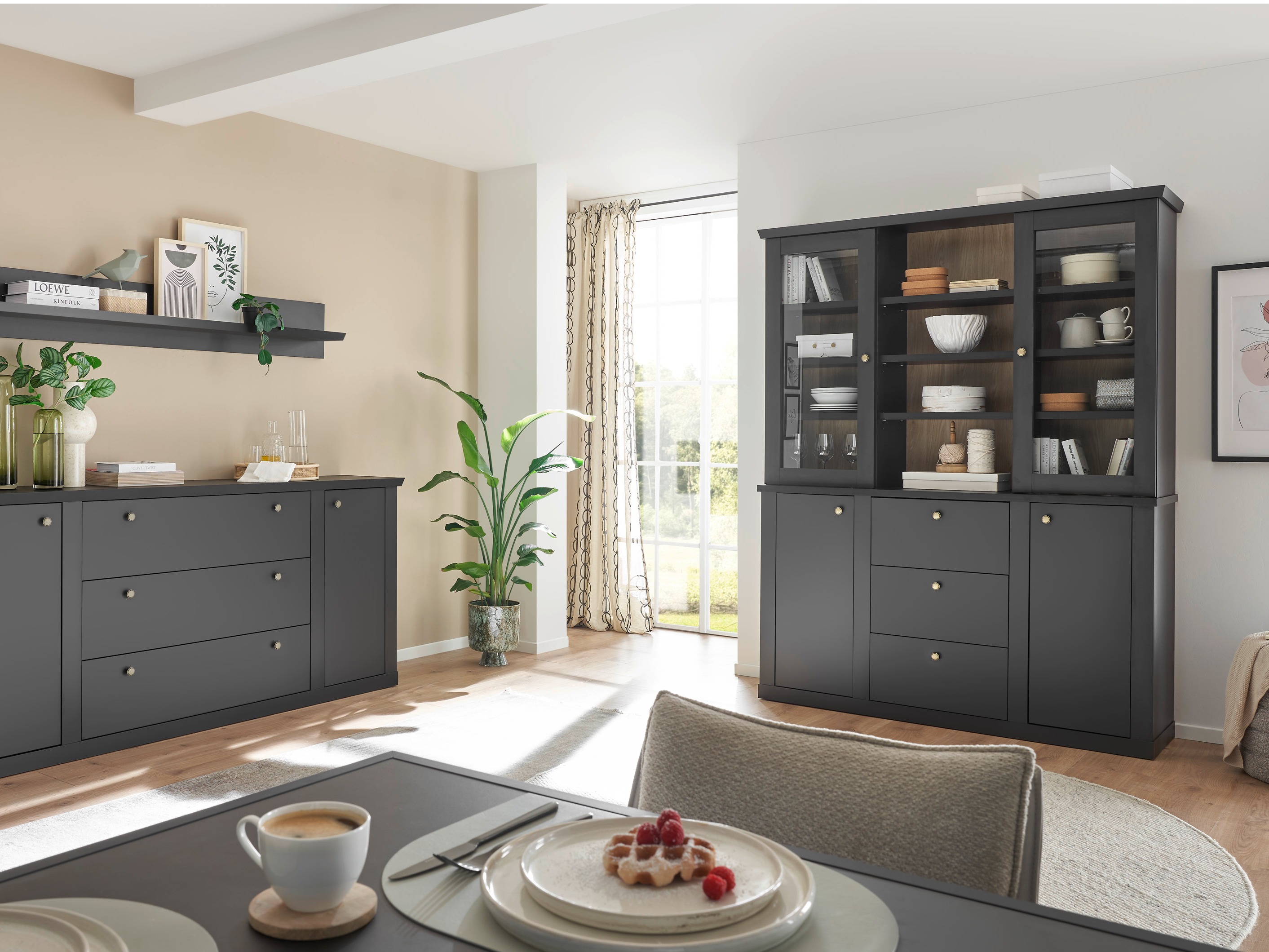 Könyvespolc Lirsero 110