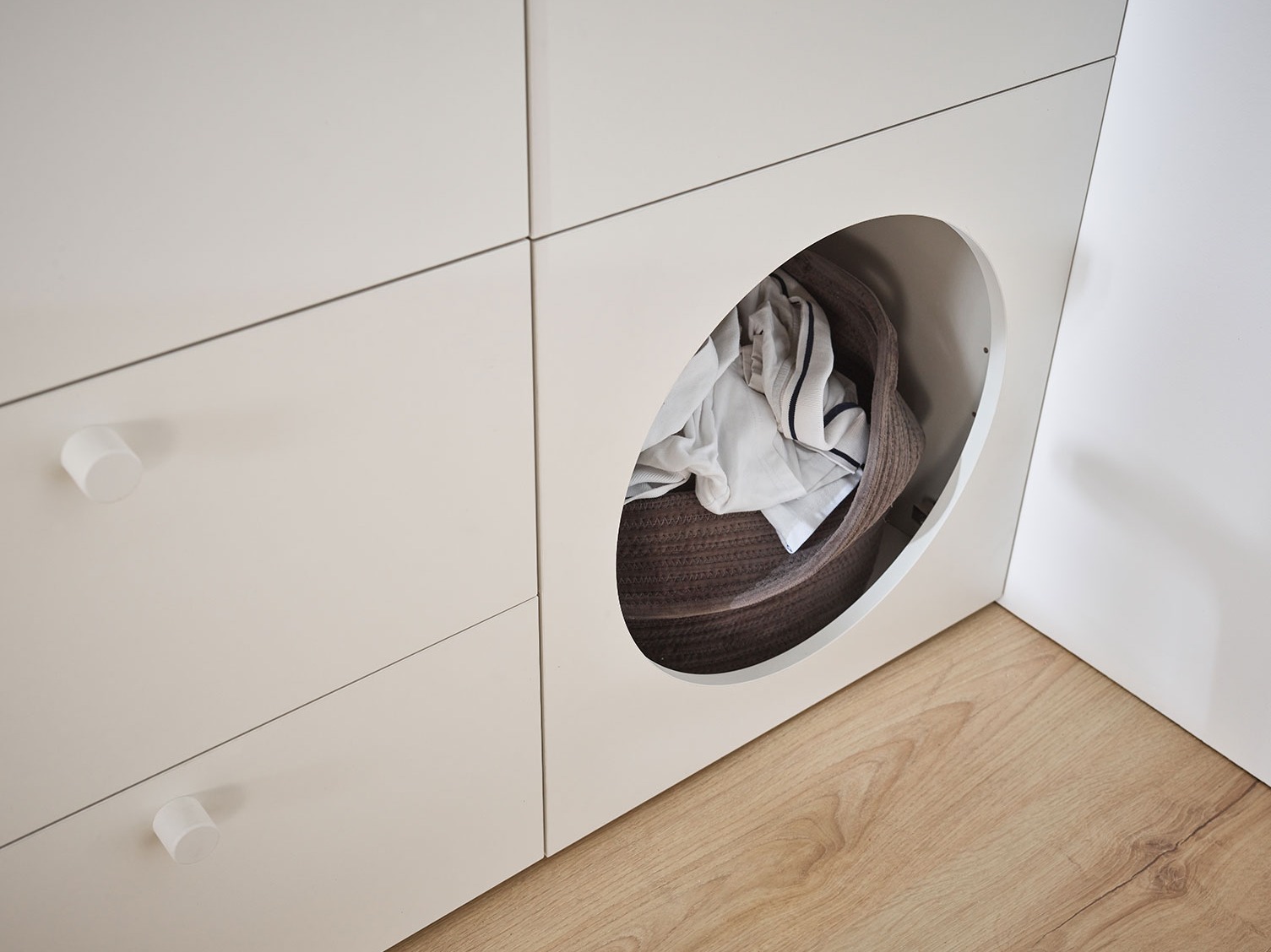 Gardróbszekrény Tornolo 112 (Fehér + Szürke)