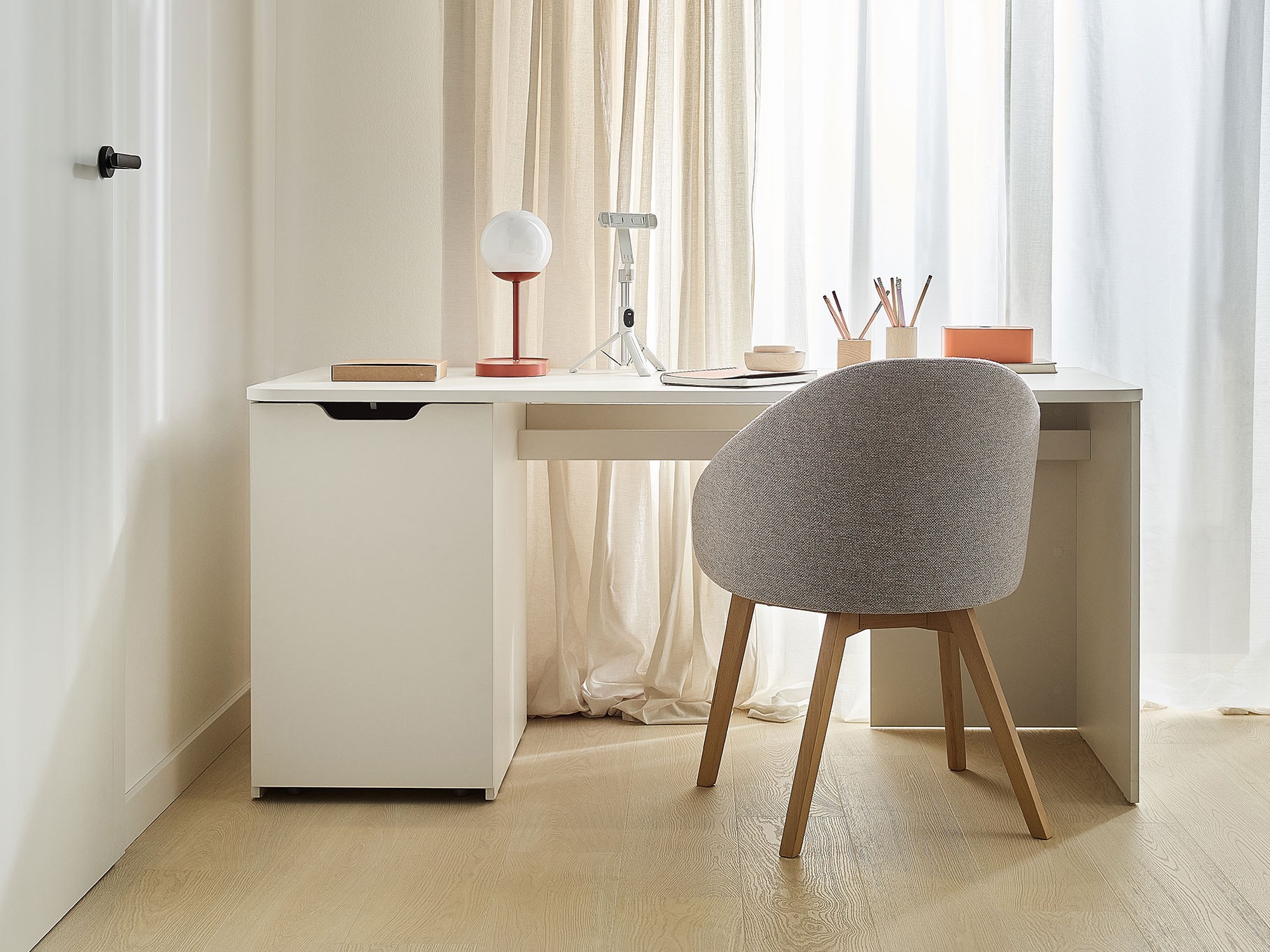 Íróasztal Tornolo 133