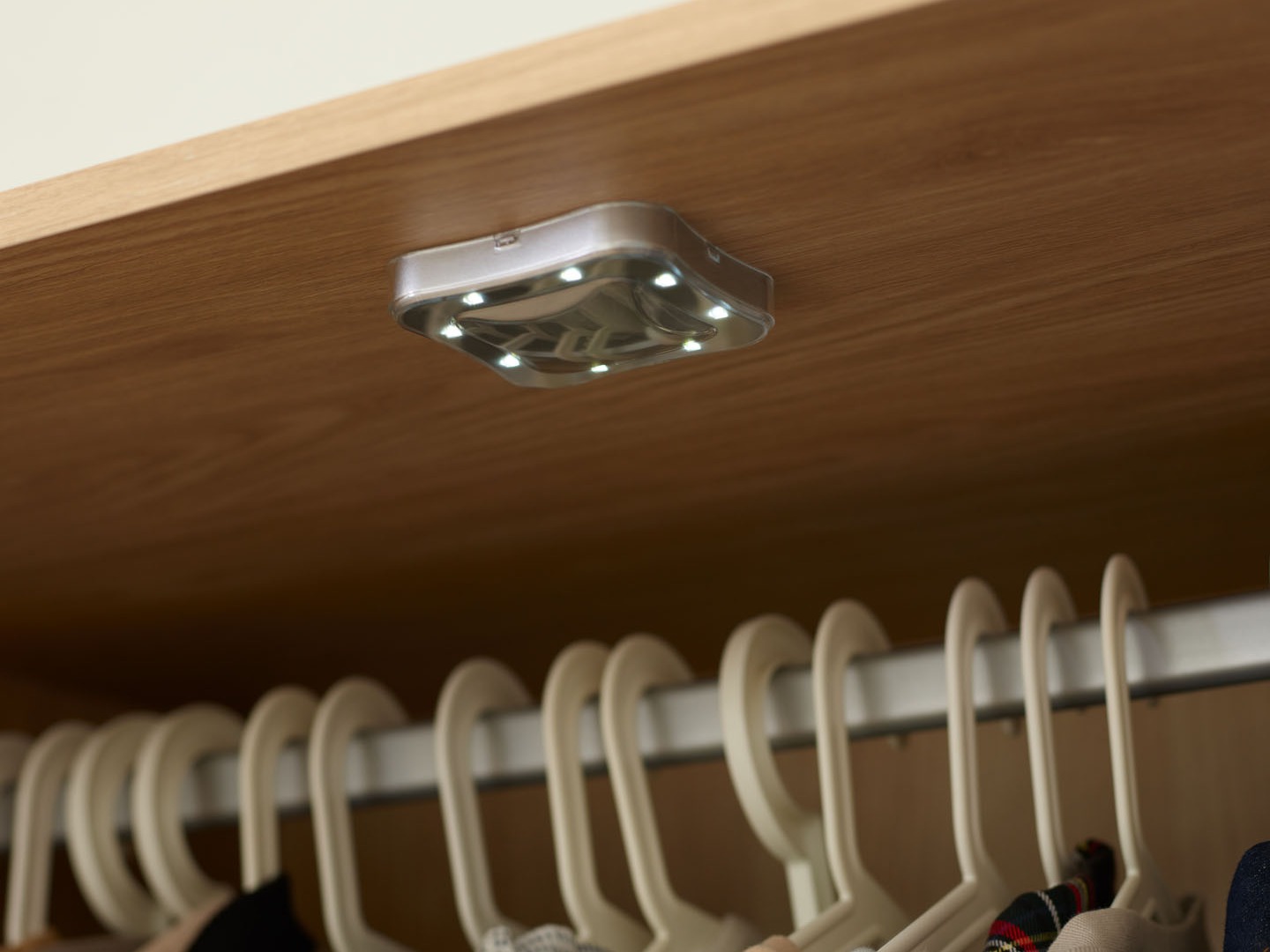 Gardróbszekrény Velrome 110 (Tölgy)