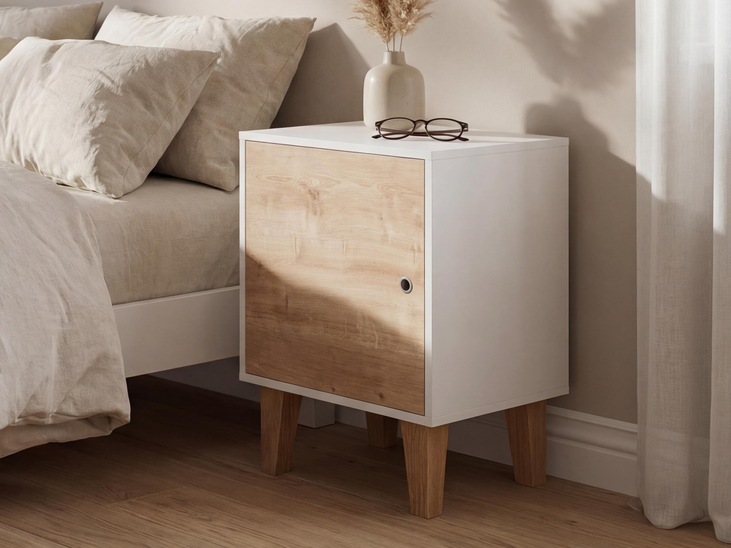 Éjjeliszekrény Domfera 105 (Fehér + Tölgy)