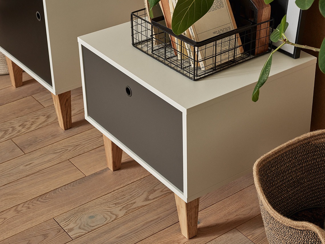 Éjjeliszekrény Domfera 107