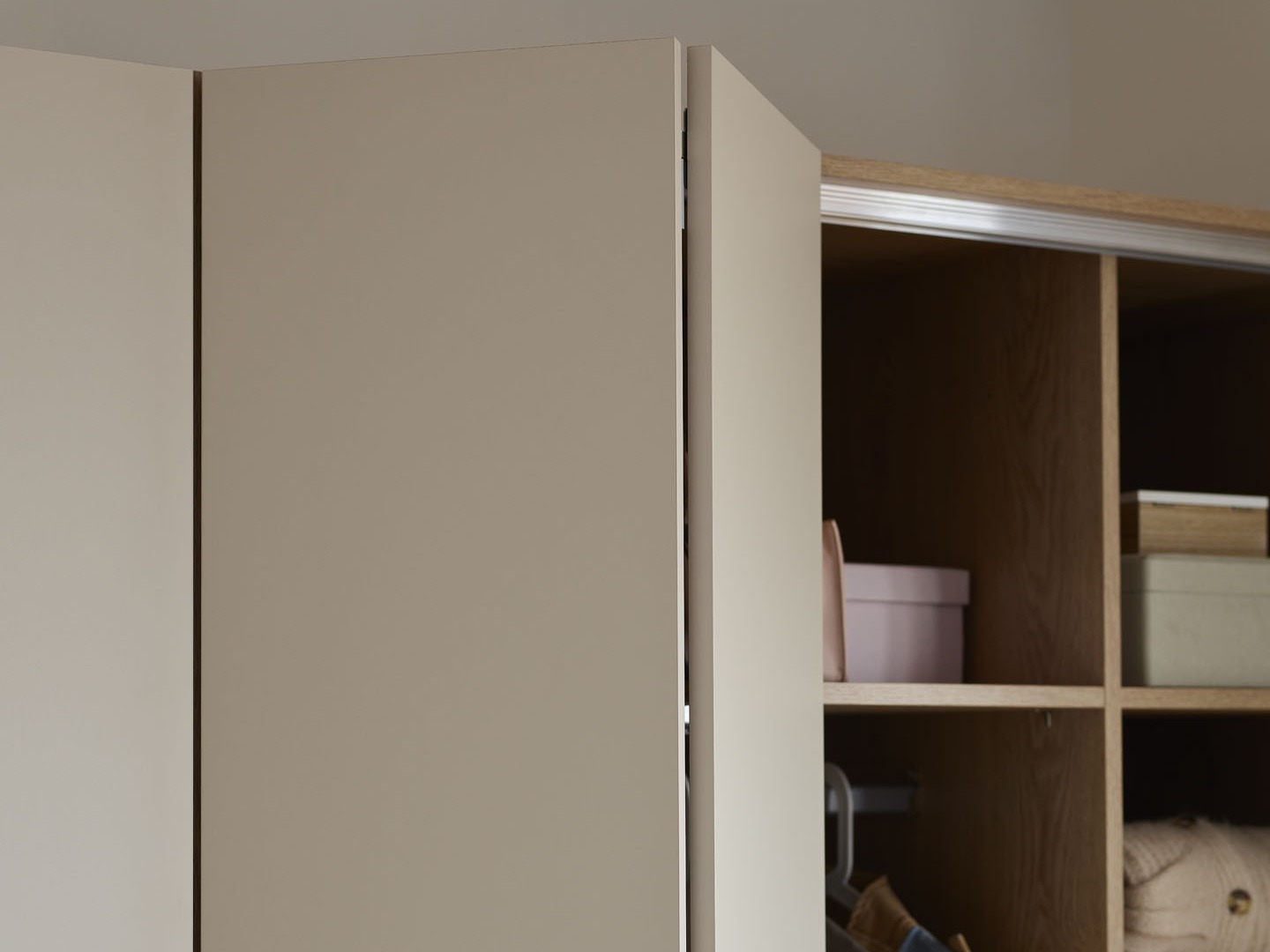 Gardróbszekrény Daltoro 100